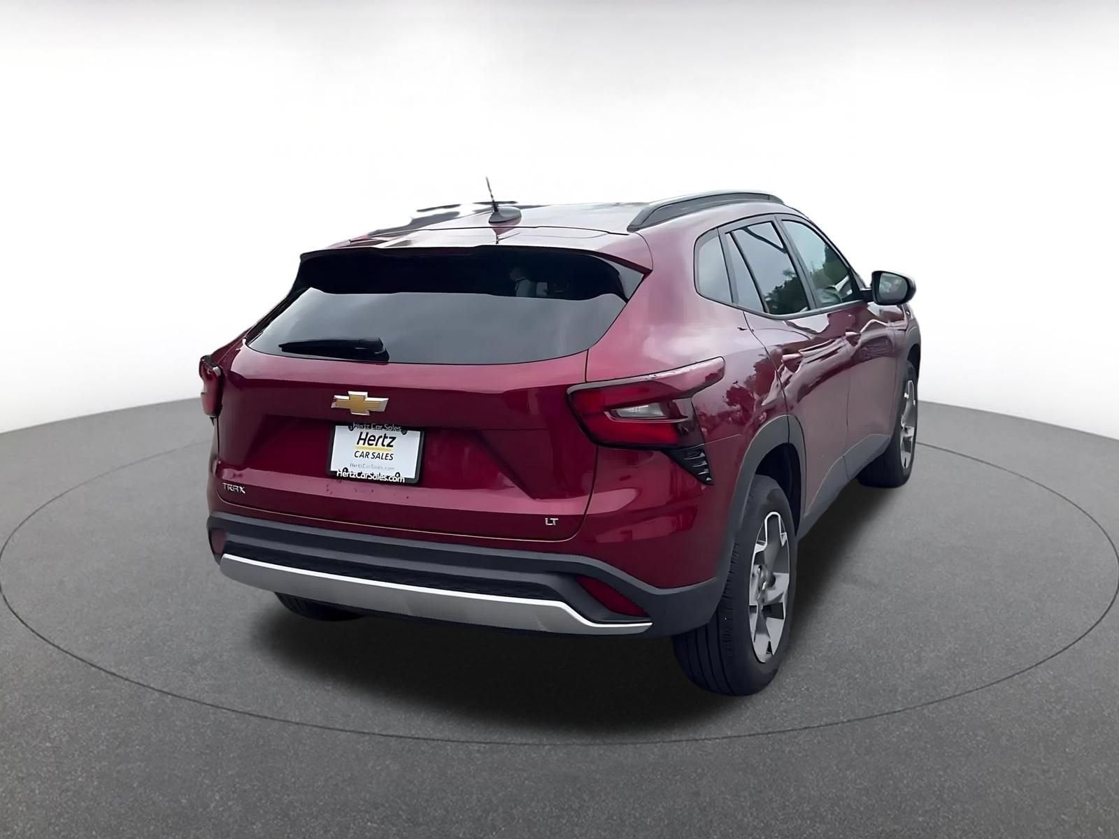 Thumbnail: 2025 Chevrolet Trax - 10