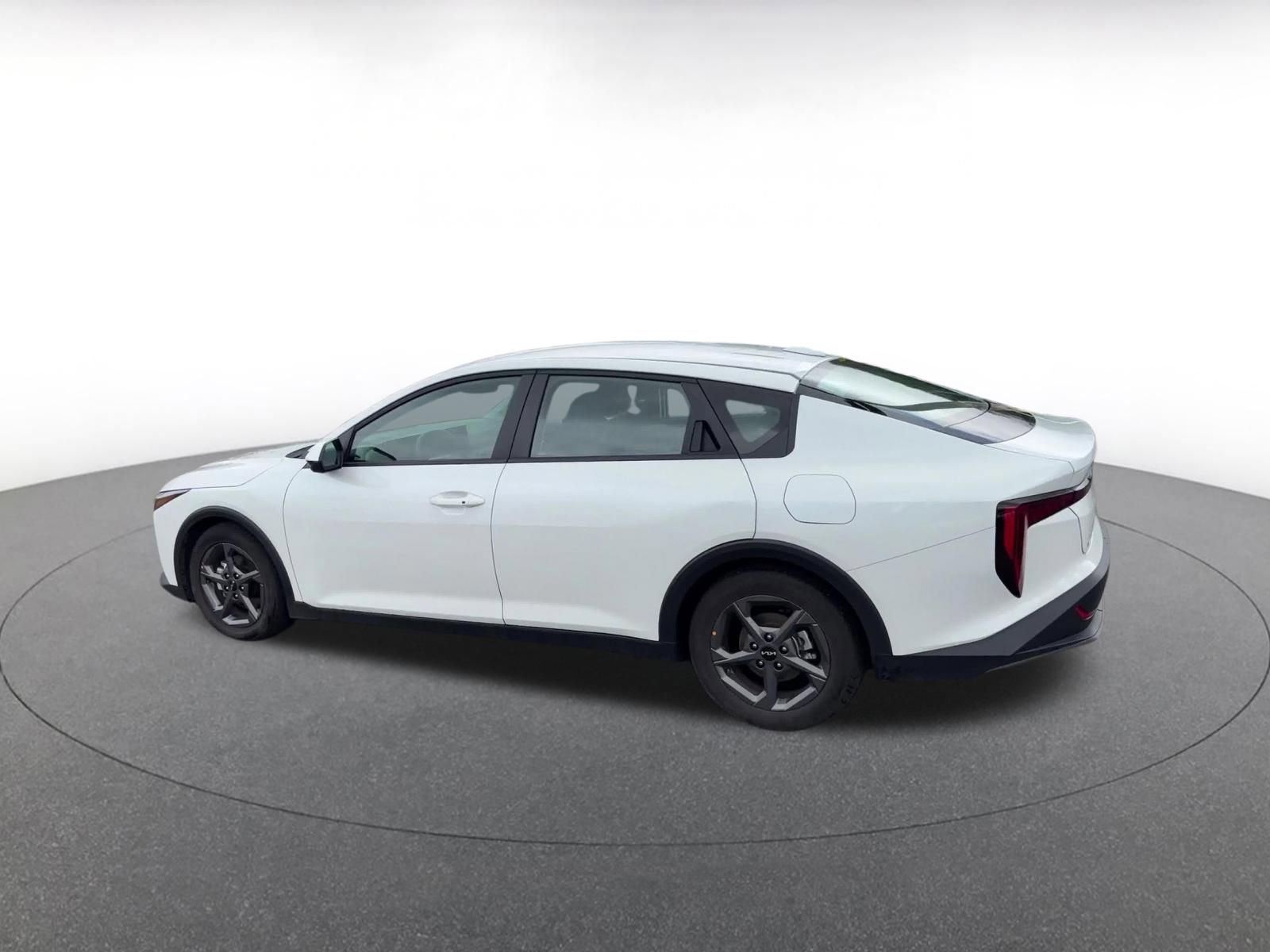 Thumbnail: 2025 Kia K4 - 9
