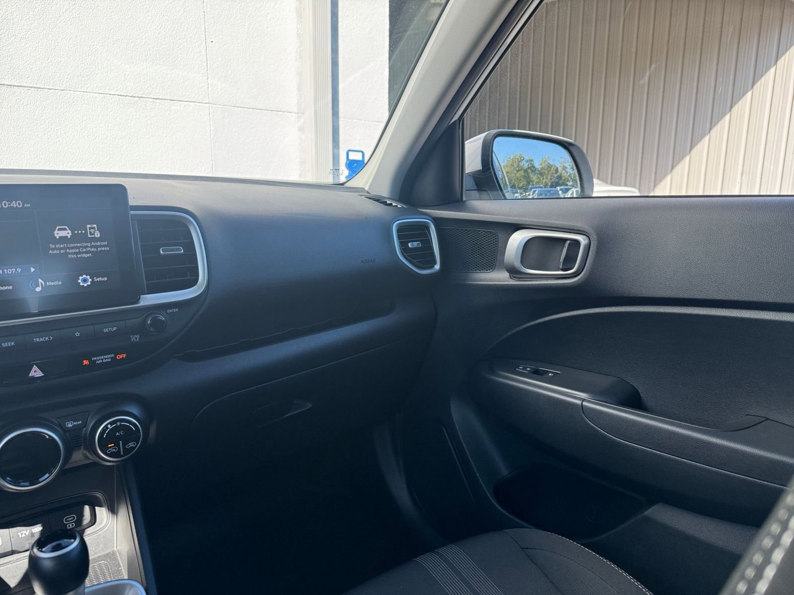 Thumbnail: 2025 Hyundai Venue - 33