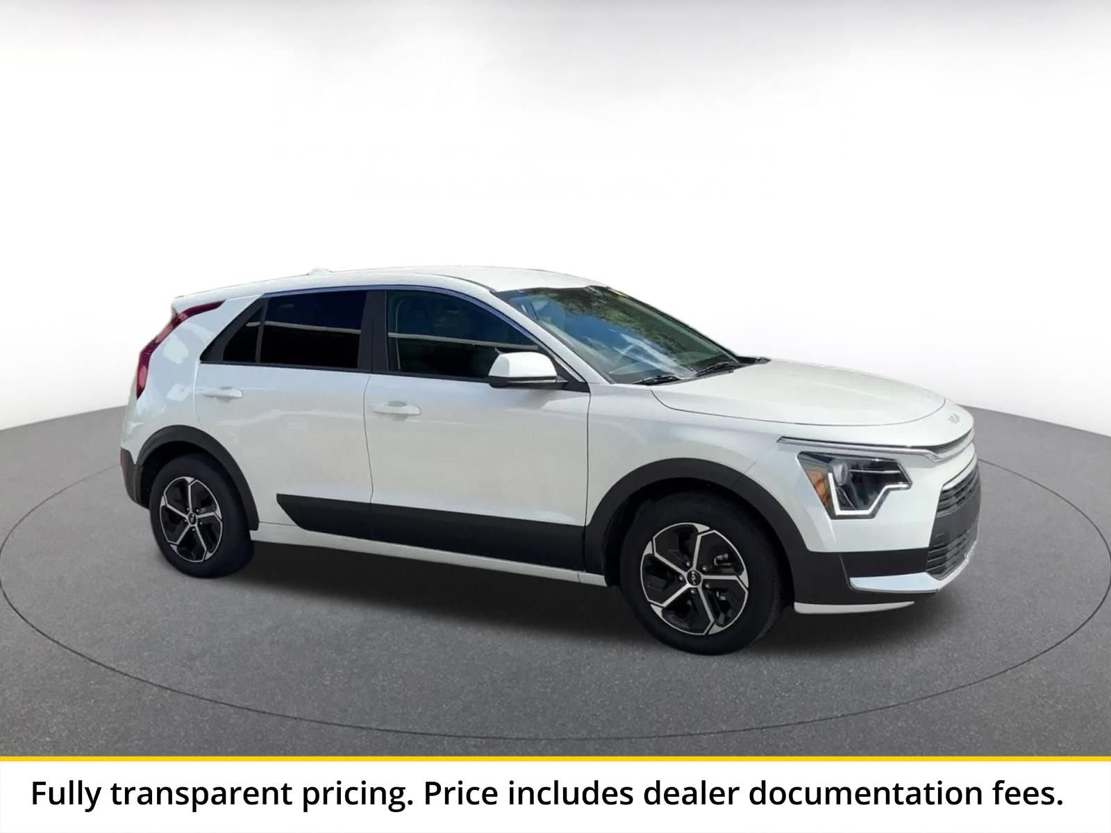 Thumbnail: 2026 Kia Niro - 1