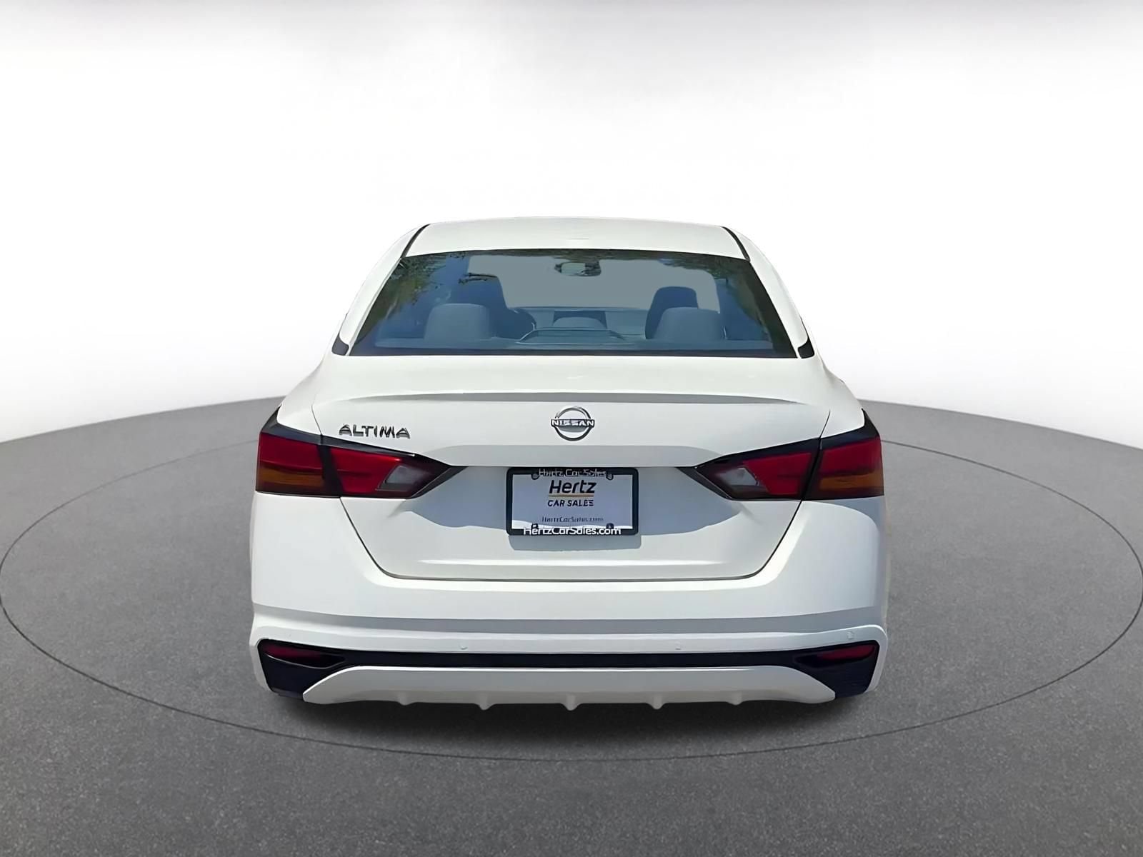 Thumbnail: 2025 Nissan Altima - 11