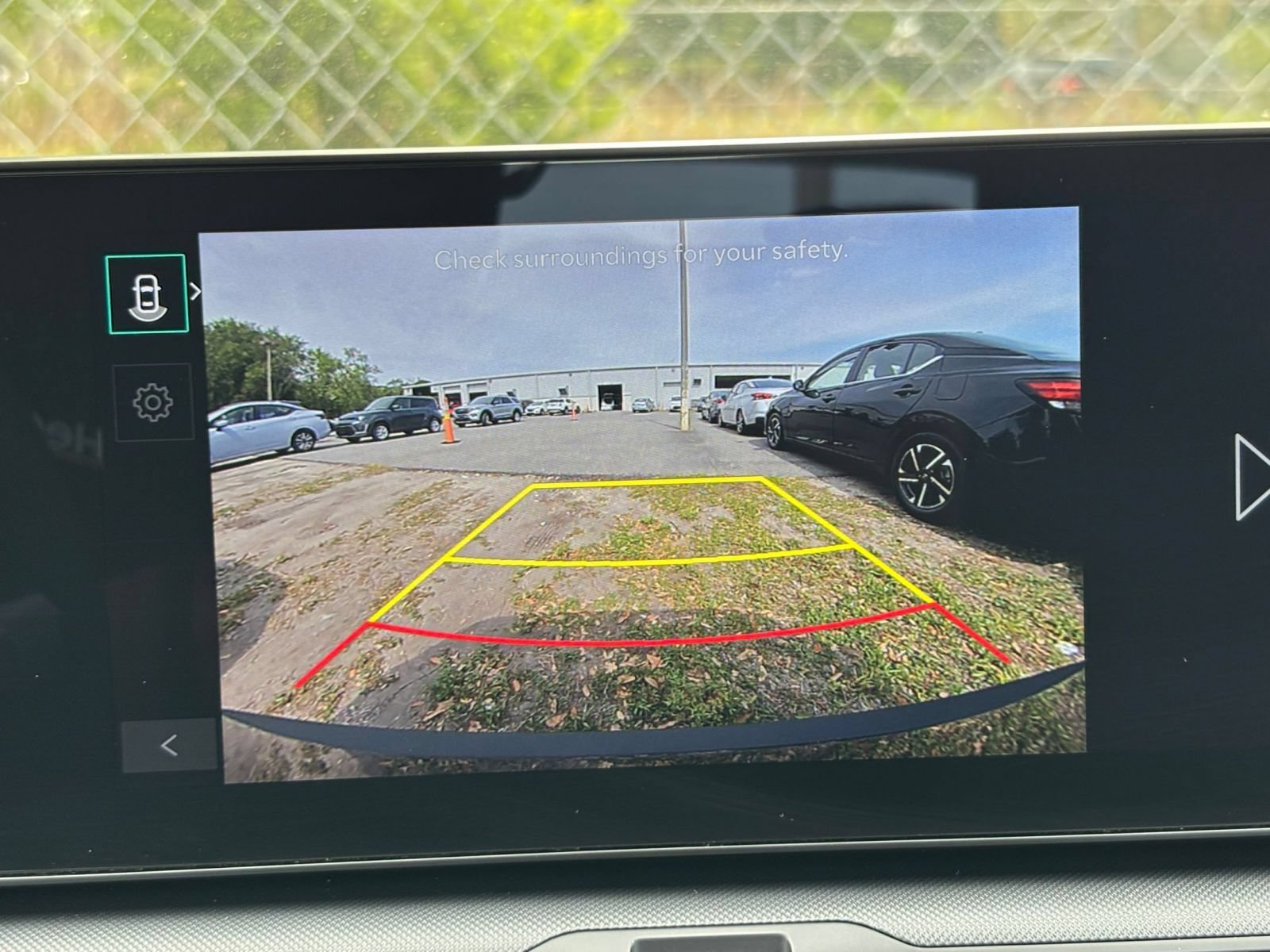 2025 Kia K4 LXS - Photo 18