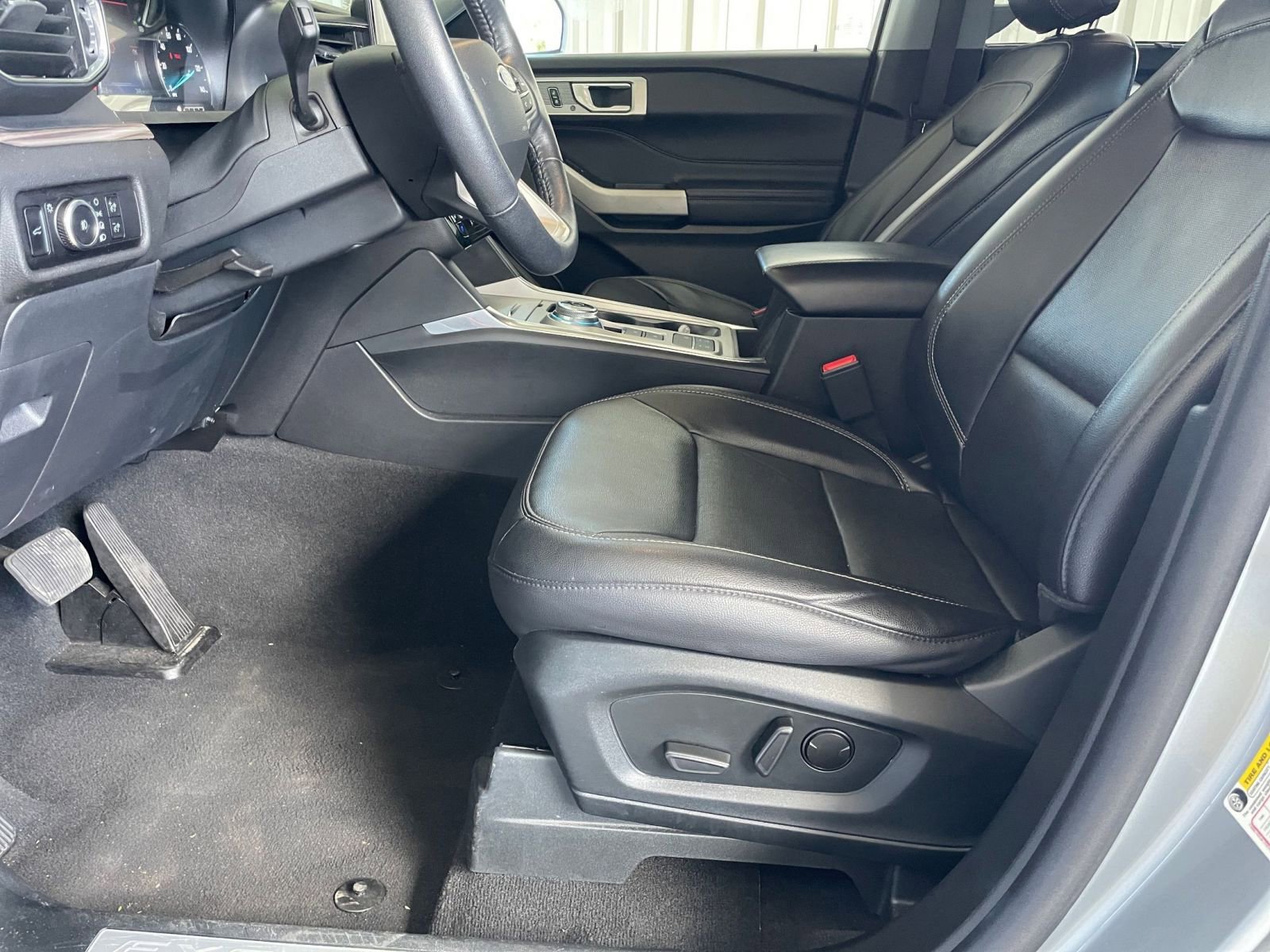 Thumbnail: 2023 Ford Explorer - 24