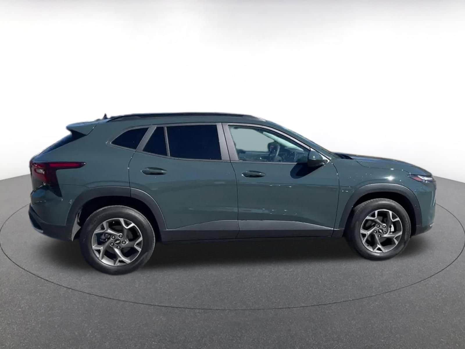 Thumbnail: 2025 Chevrolet Trax - 15