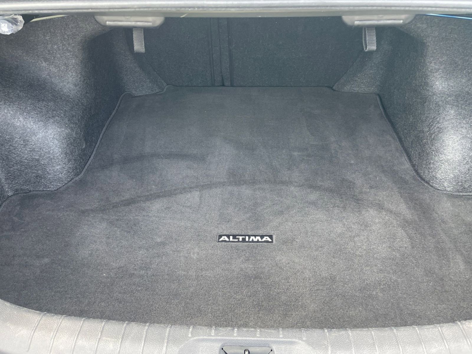 Thumbnail: 2025 Nissan Altima - 30