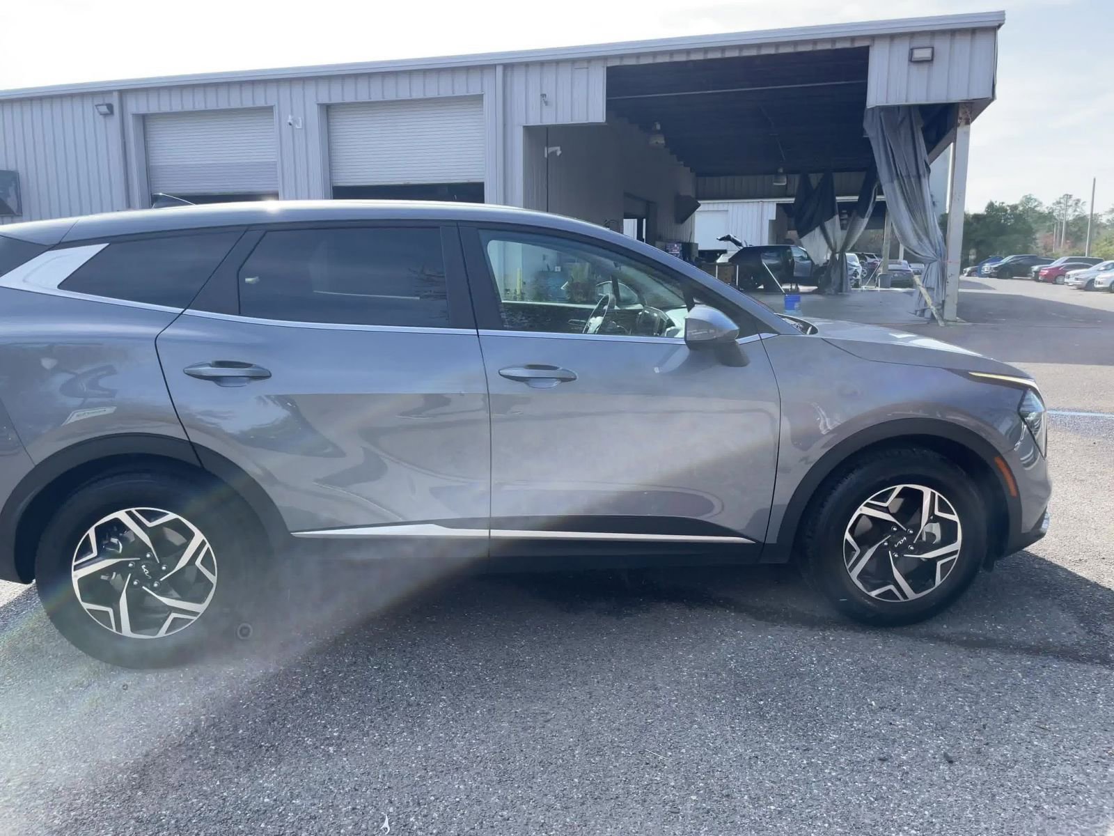 Thumbnail: 2025 Kia Sportage - 12