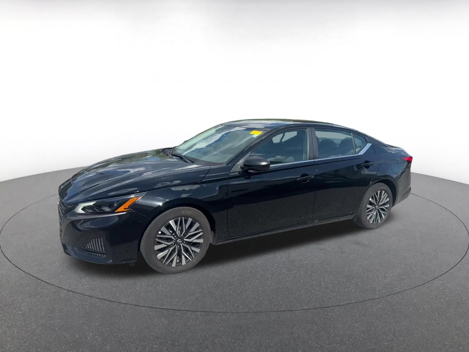 Thumbnail: 2026 Nissan Altima - 6