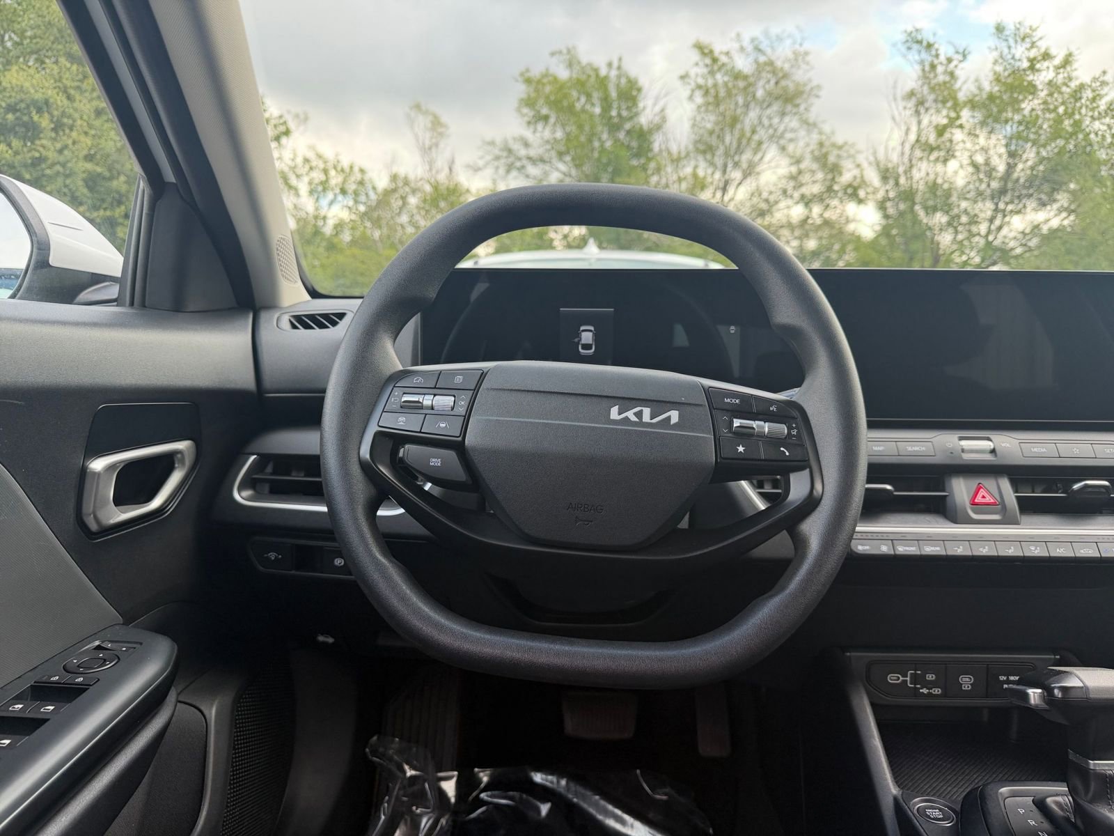 Thumbnail: 2025 Kia K4 - 27