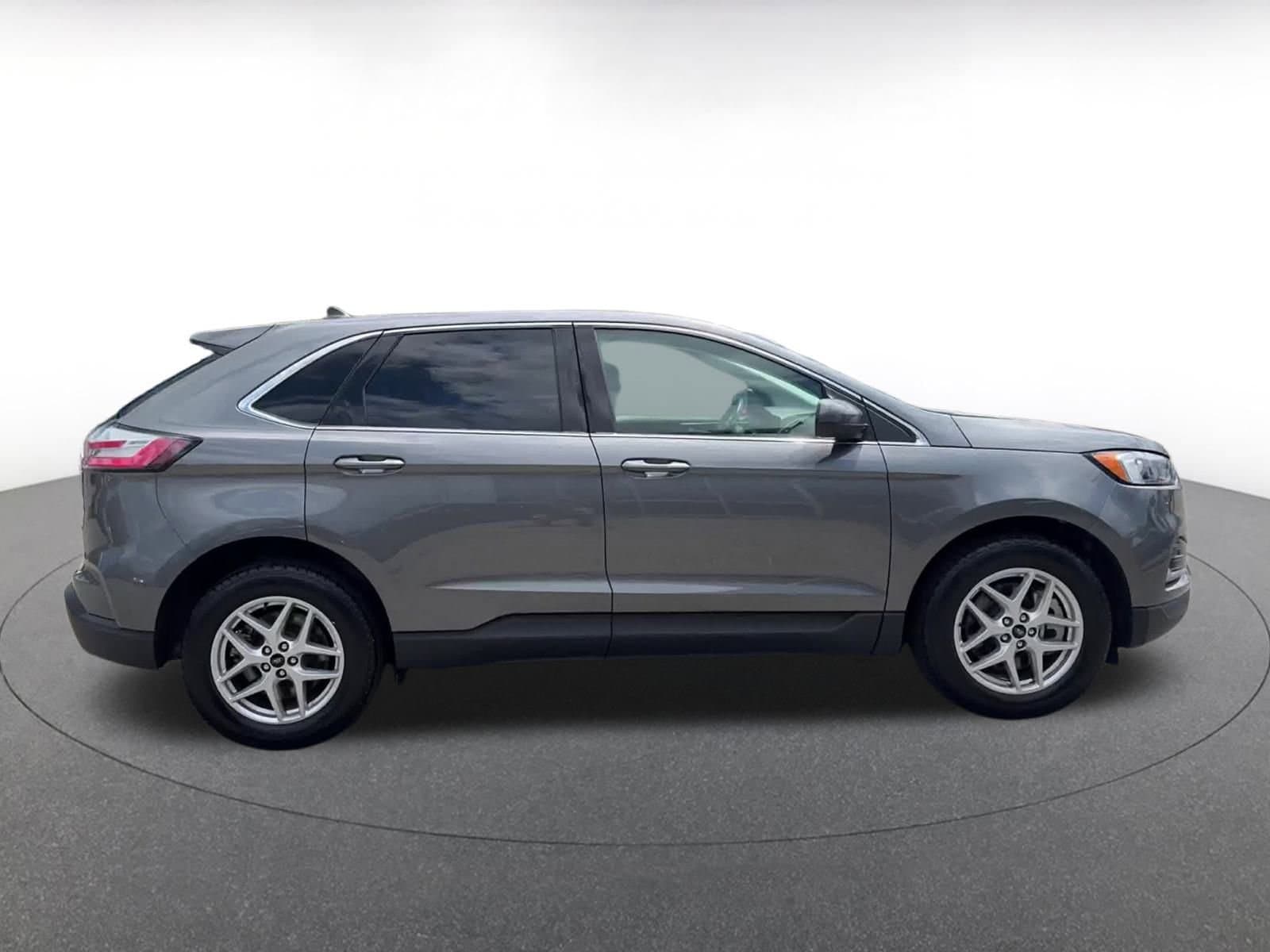 Thumbnail: 2024 Ford Edge - 16