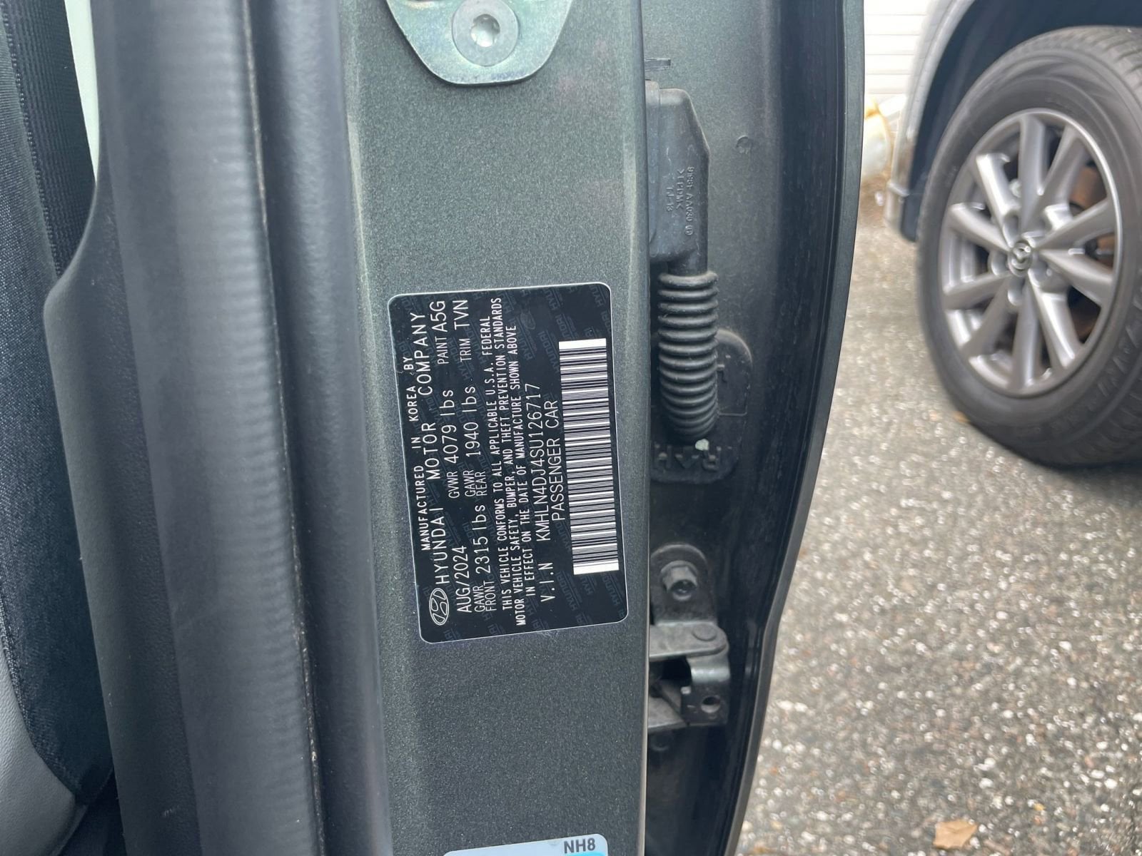 Thumbnail: 2025 Hyundai Elantra - 28