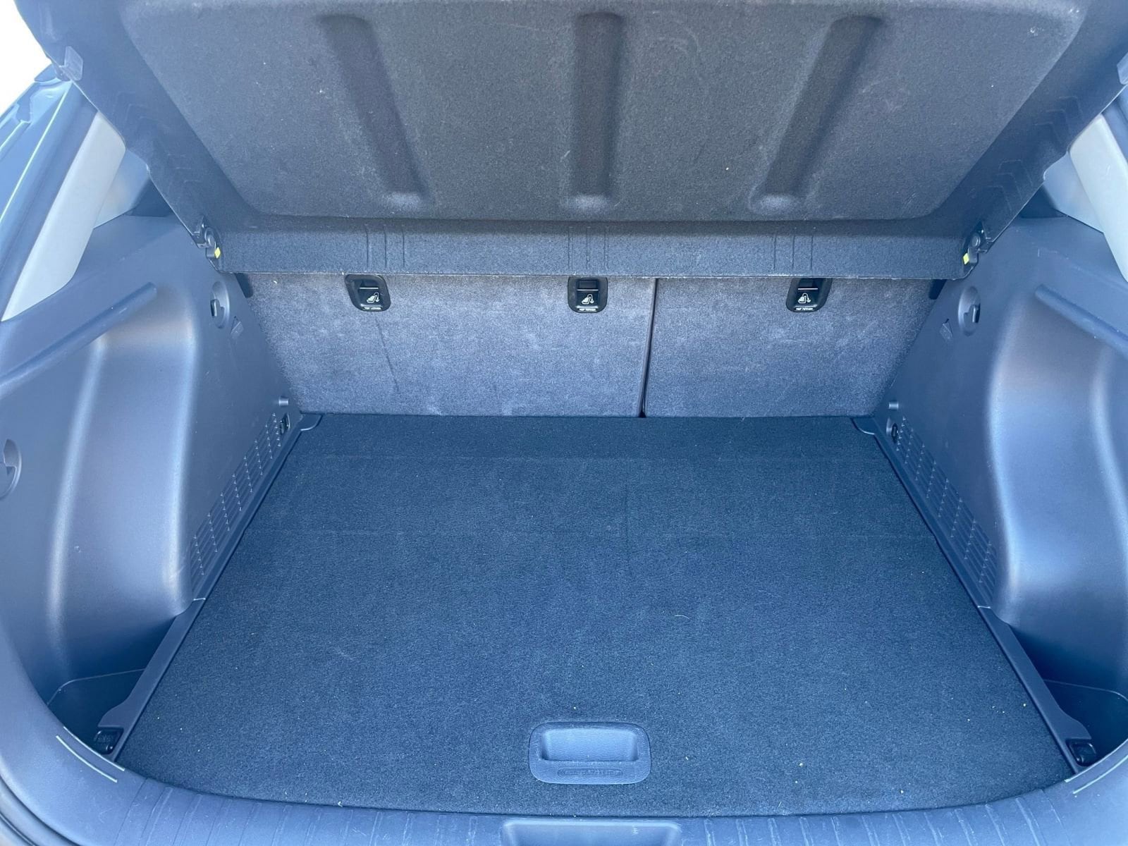 Thumbnail: 2025 Hyundai Kona - 31