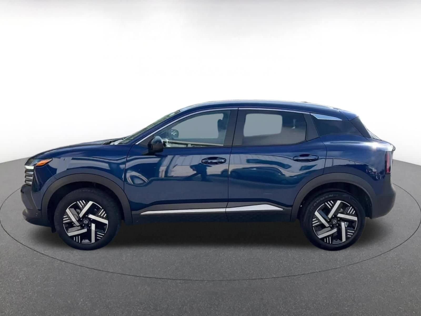 Thumbnail: 2026 Nissan Kicks - 8