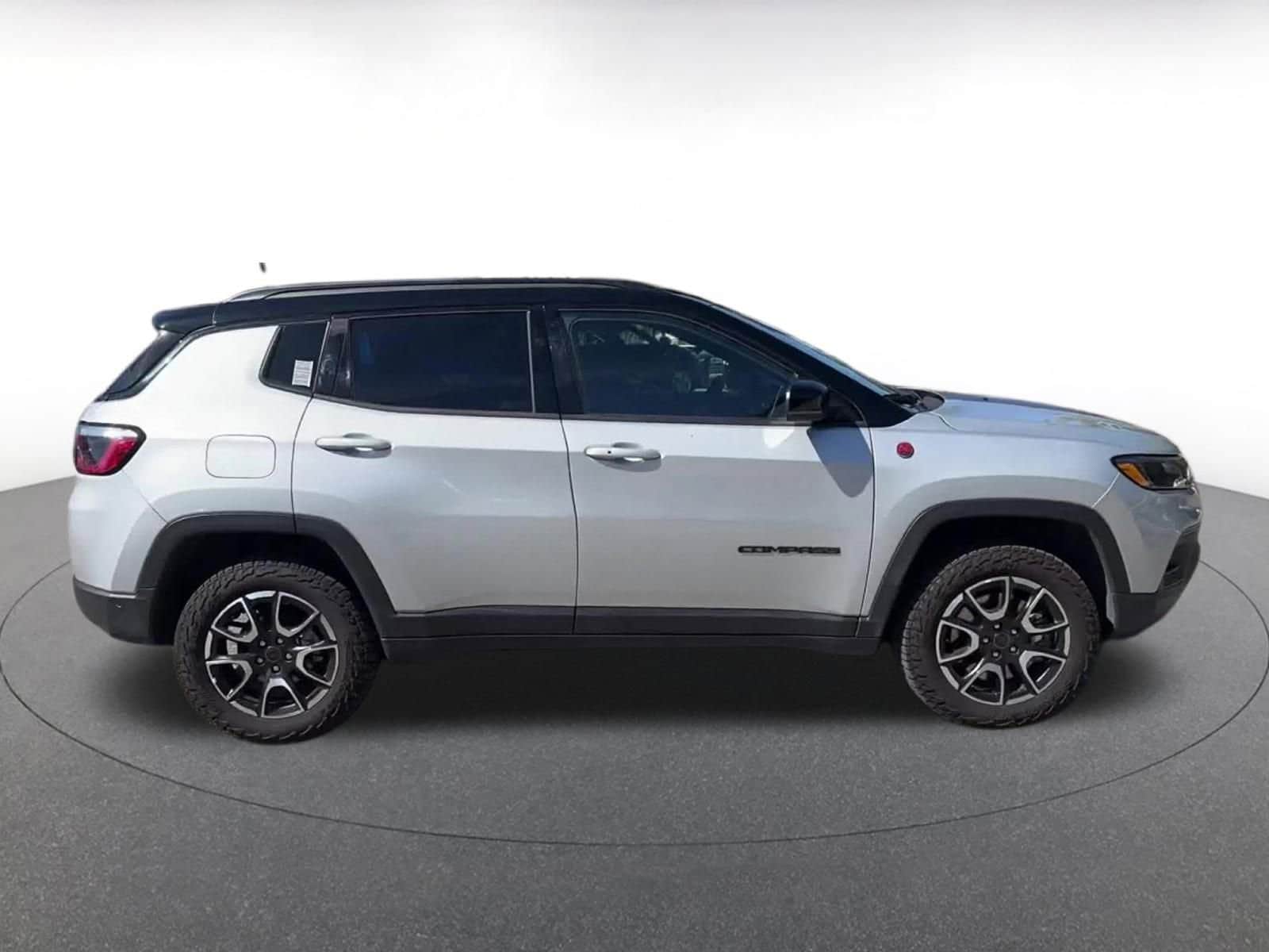 Thumbnail: 2025 Jeep Compass - 16