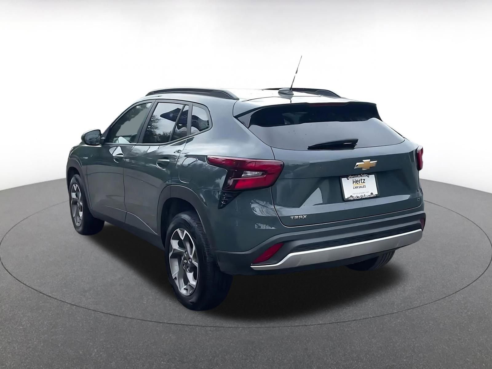 Thumbnail: 2025 Chevrolet Trax - 10