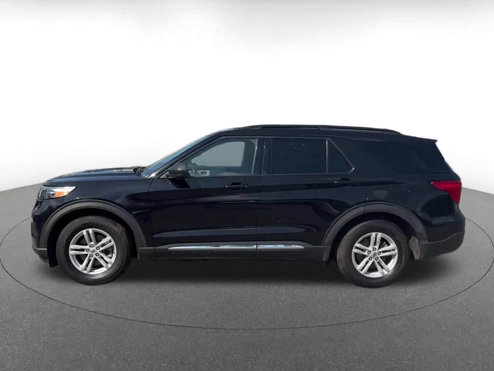Thumbnail: 2024 Ford Explorer - 8