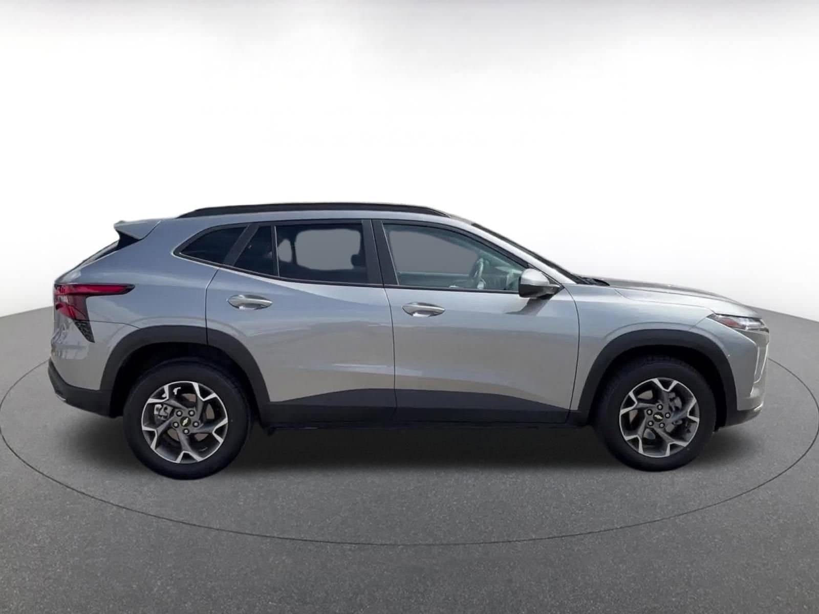 Thumbnail: 2025 Chevrolet Trax - 16