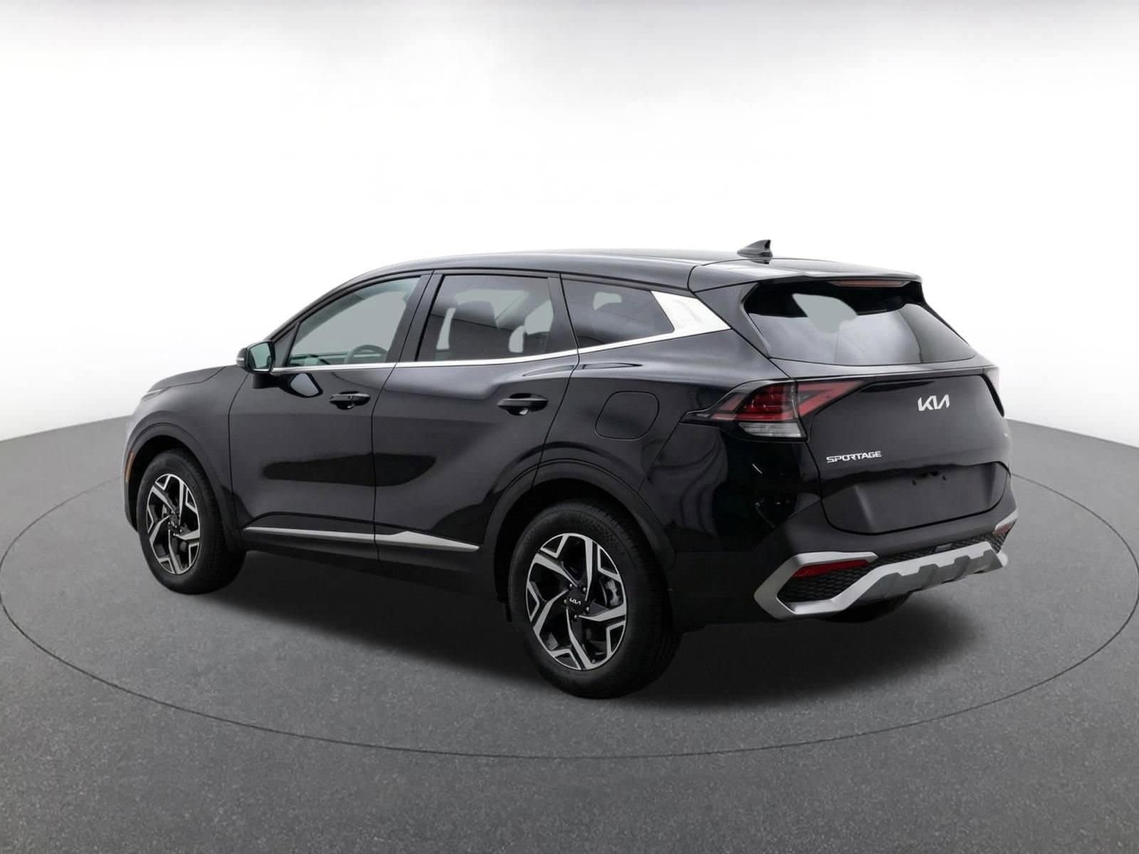 Thumbnail: 2025 Kia Sportage - 7