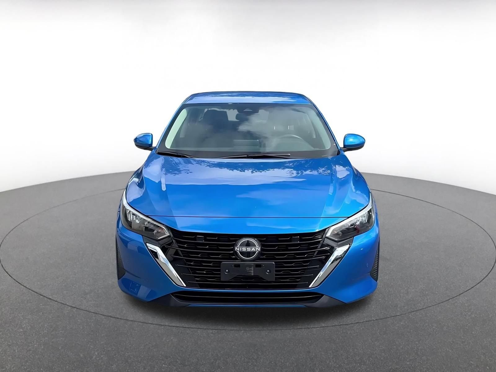 Thumbnail: 2025 Nissan Sentra - 3