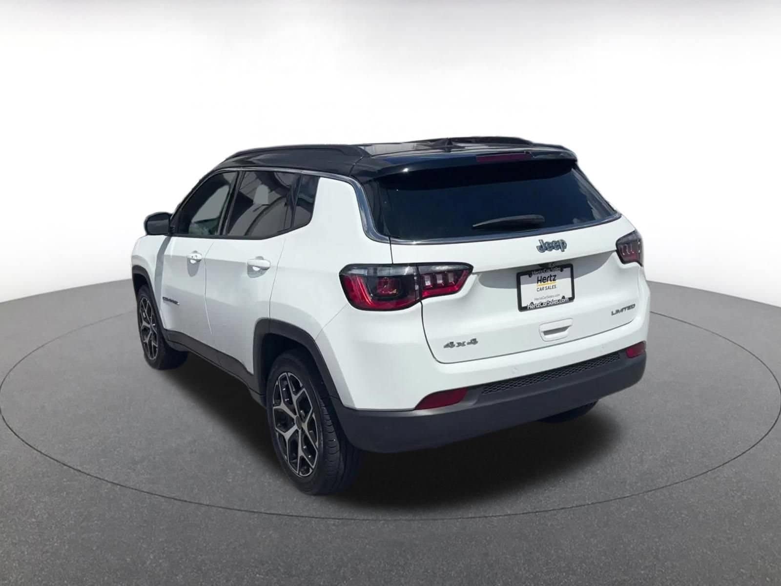 Thumbnail: 2025 Jeep Compass - 10