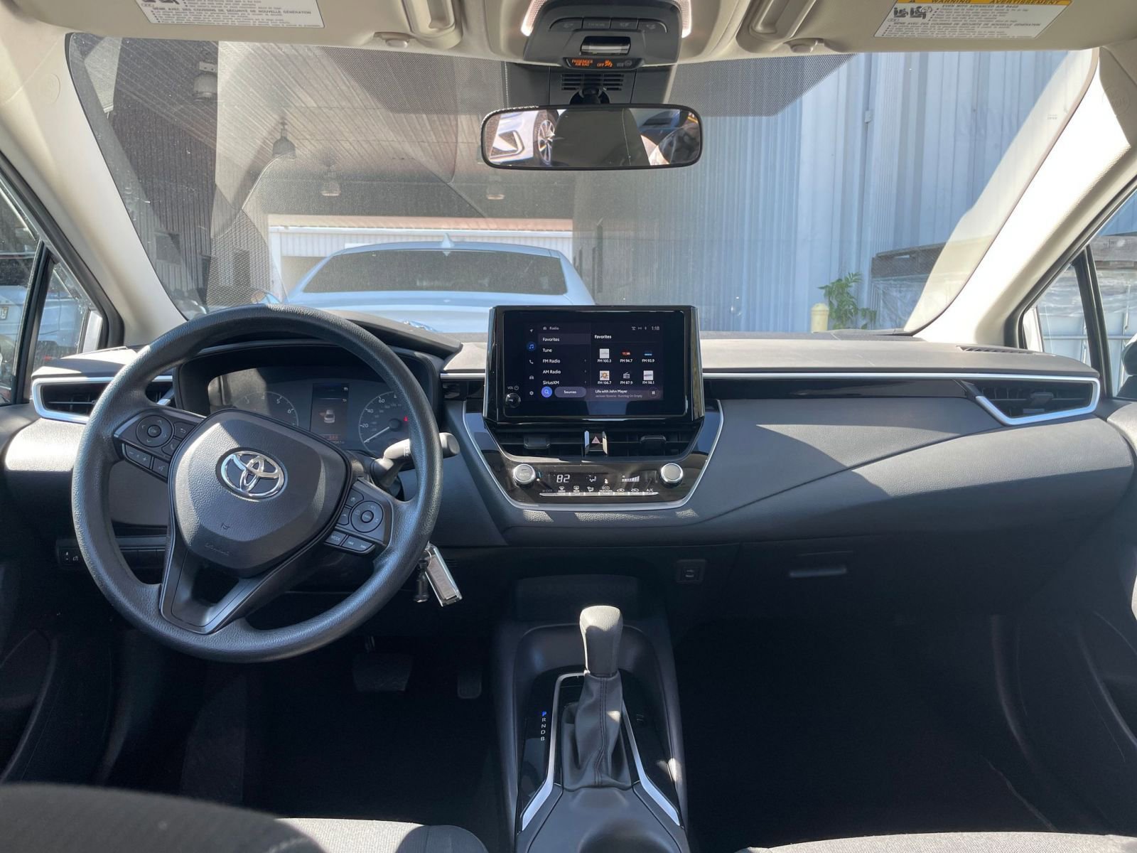 Thumbnail: 2025 Toyota Corolla - 31