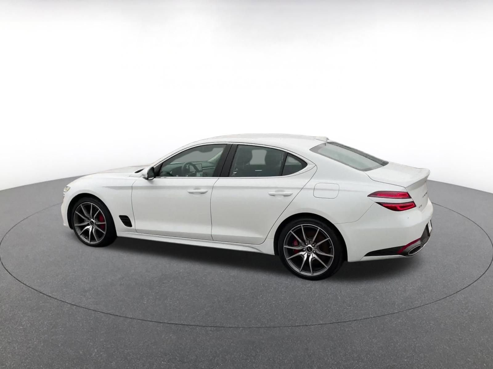 Thumbnail: 2025 Genesis G70 - 9