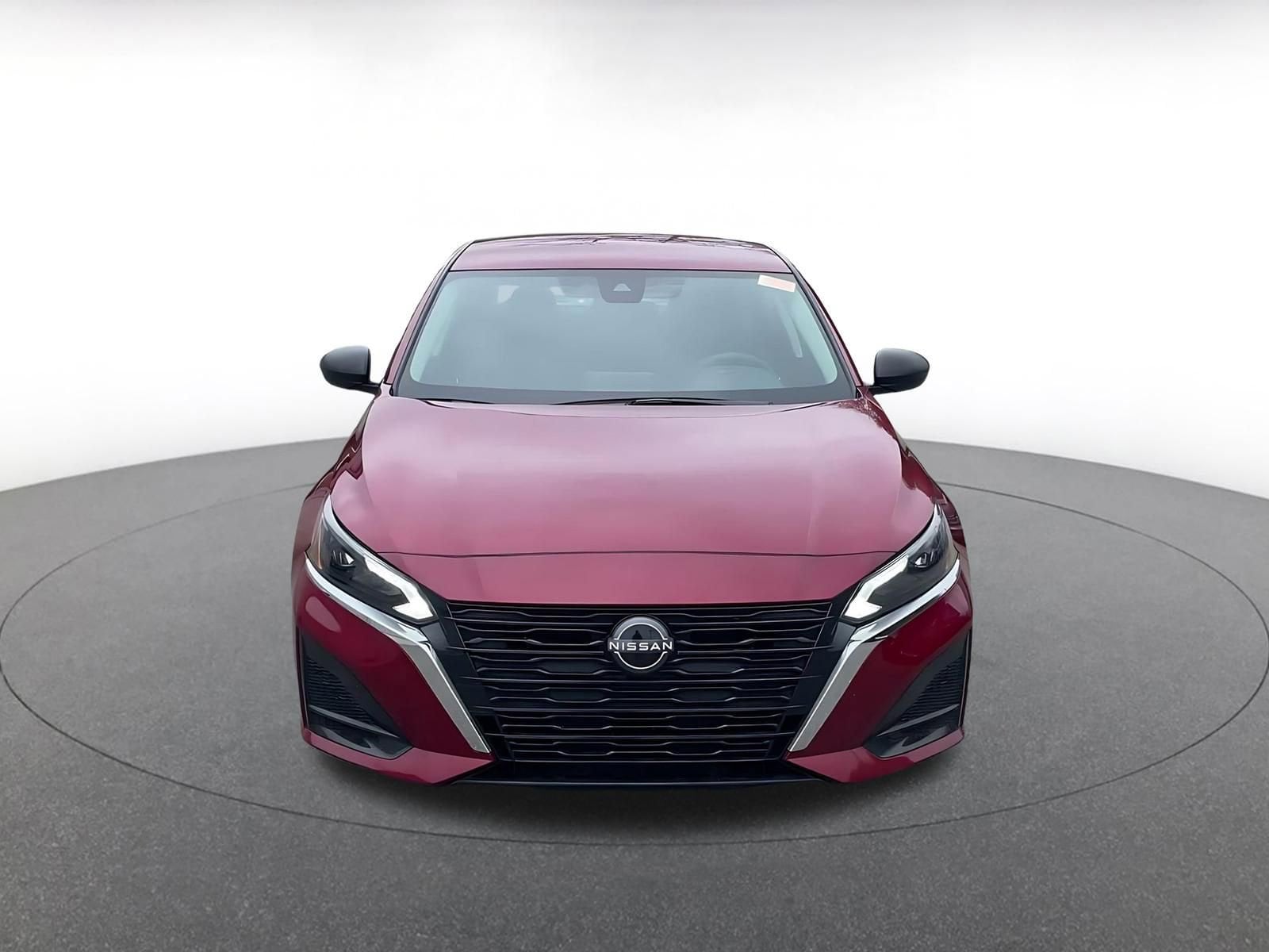 Thumbnail: 2025 Nissan Altima - 3