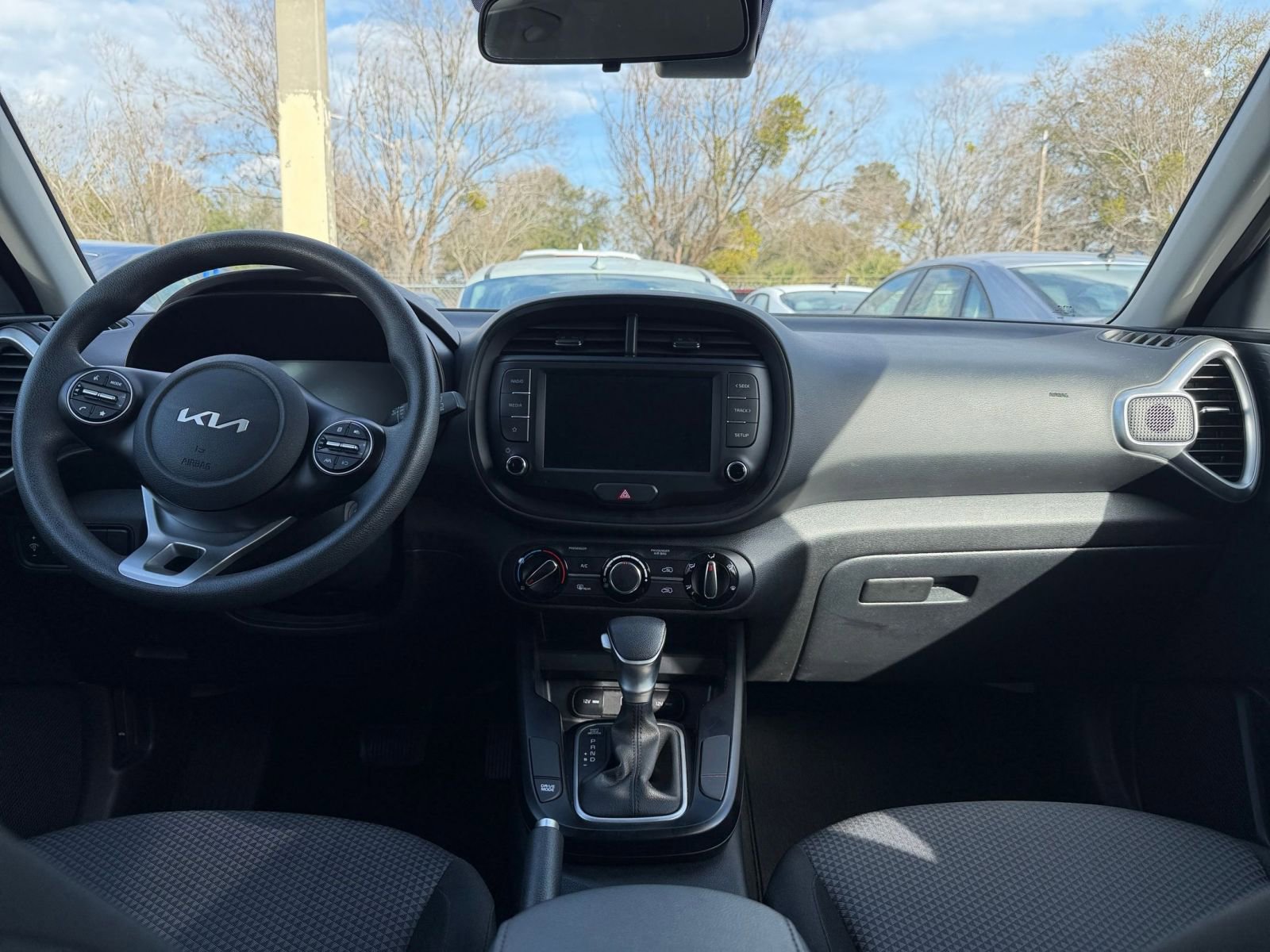 Thumbnail: 2025 Kia Soul - 31