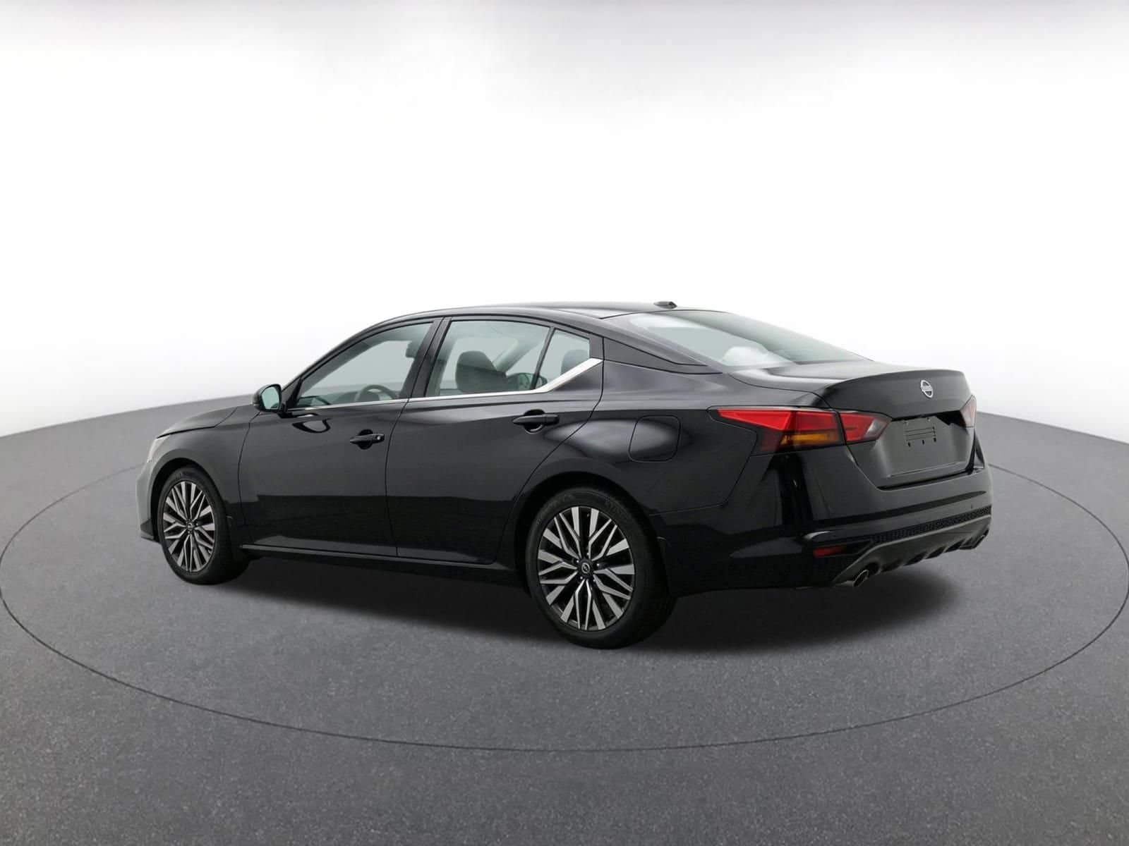 Thumbnail: 2026 Nissan Altima - 7