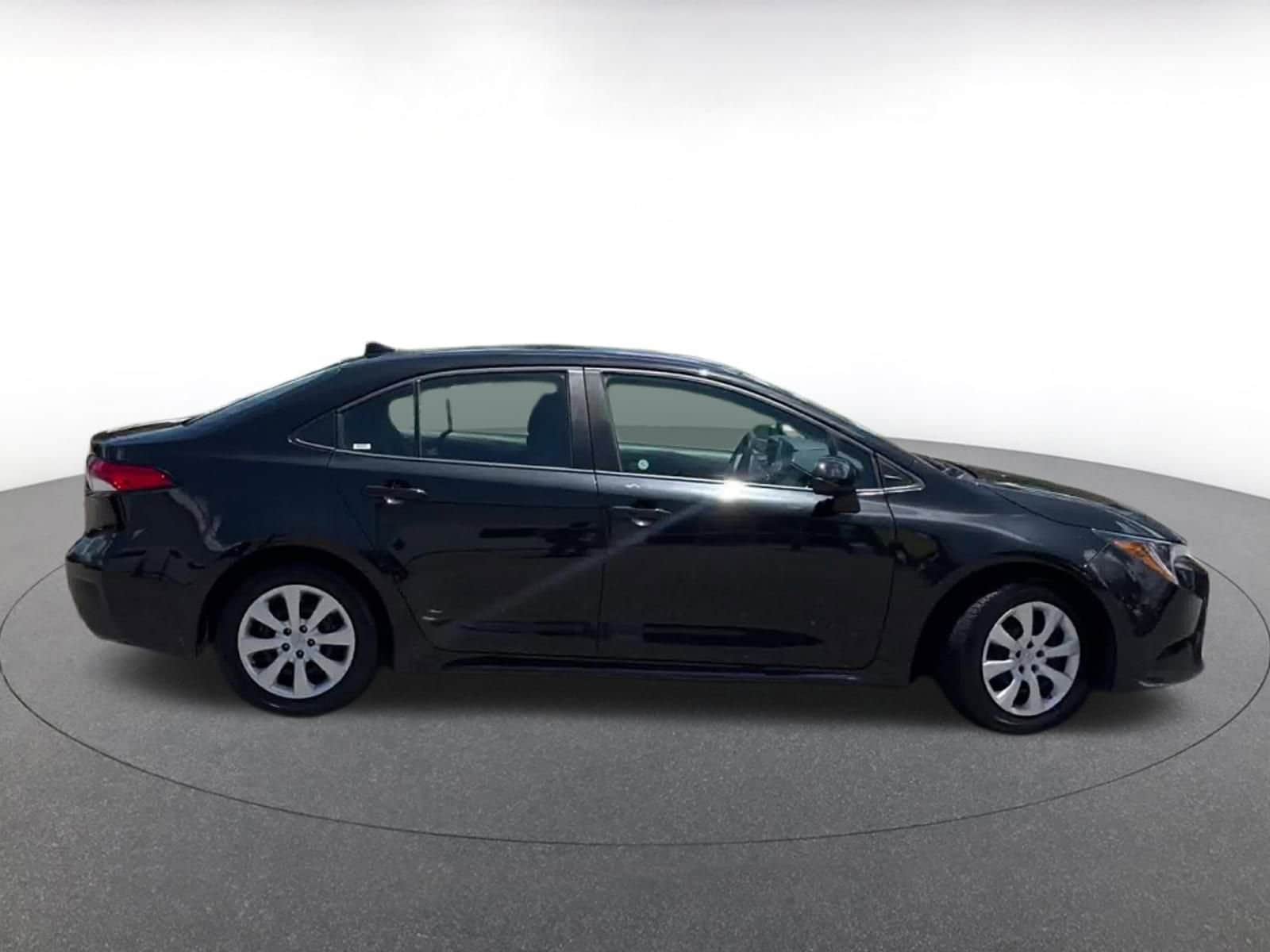 Thumbnail: 2022 Toyota Corolla - 16