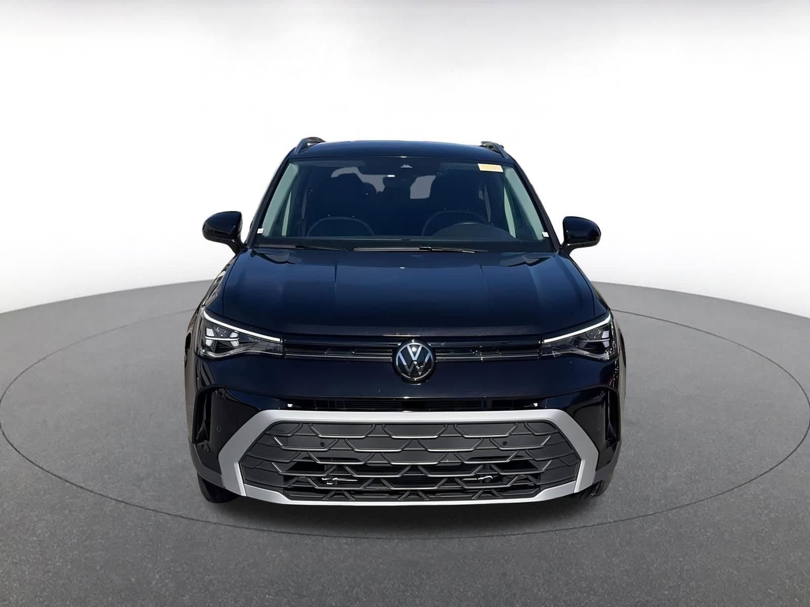 Thumbnail: 2025 Volkswagen Taos - 3