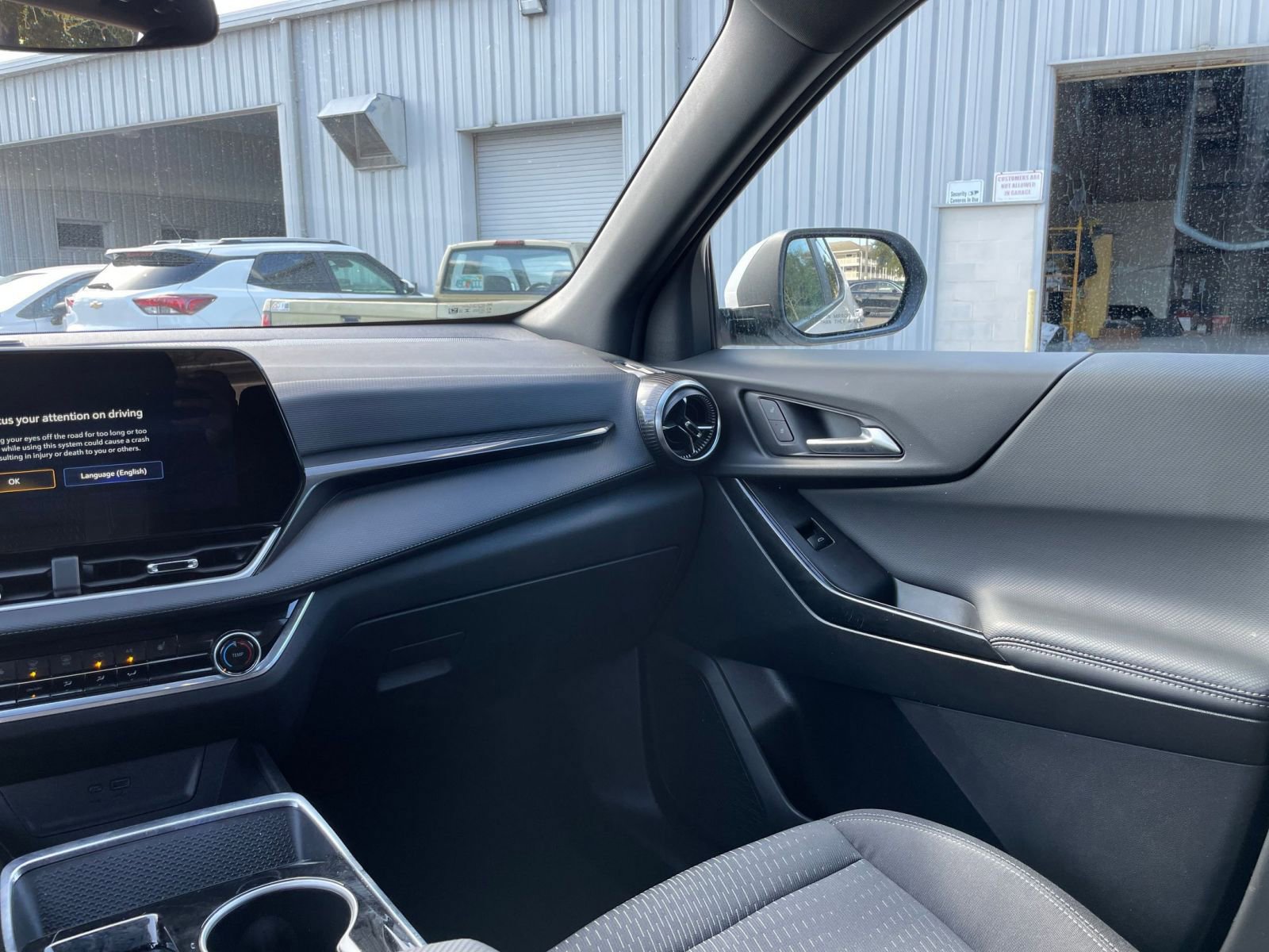 Thumbnail: 2025 Chevrolet Equinox - 34