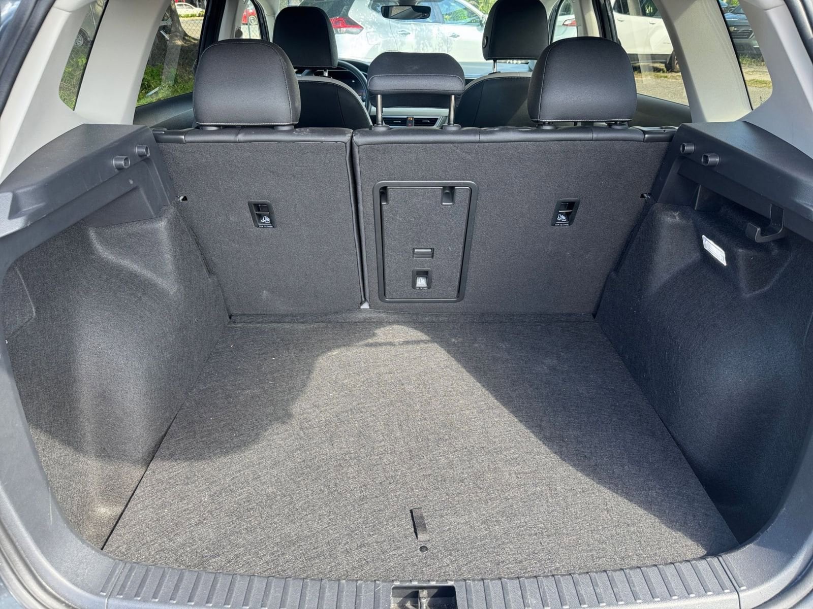 Thumbnail: 2025 Volkswagen Taos - 31