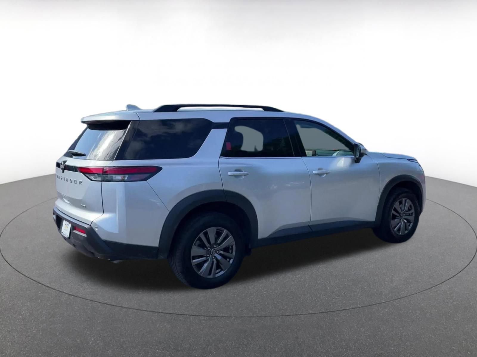 Thumbnail: 2025 Nissan Pathfinder - 14