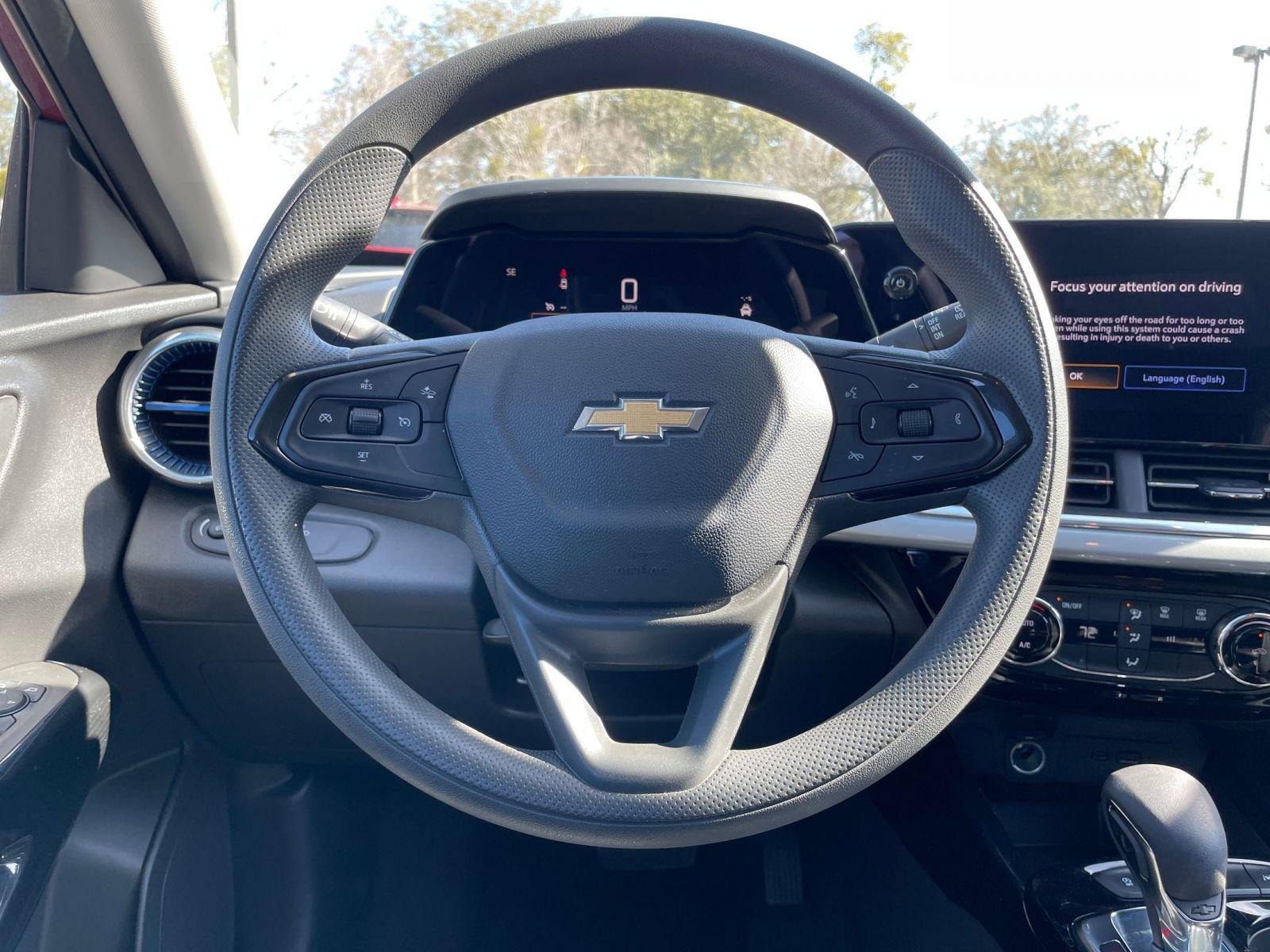 Thumbnail: 2025 Chevrolet Trax - 27