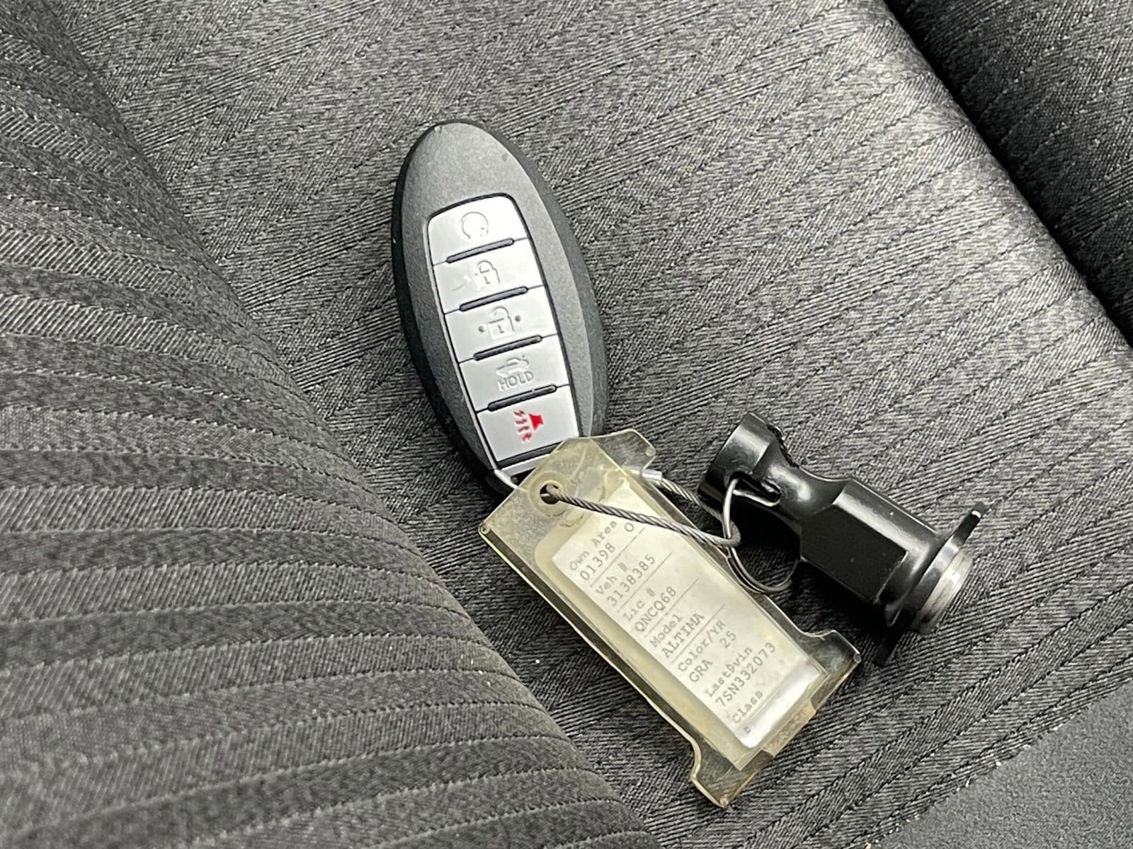 Thumbnail: 2025 Nissan Altima - 22