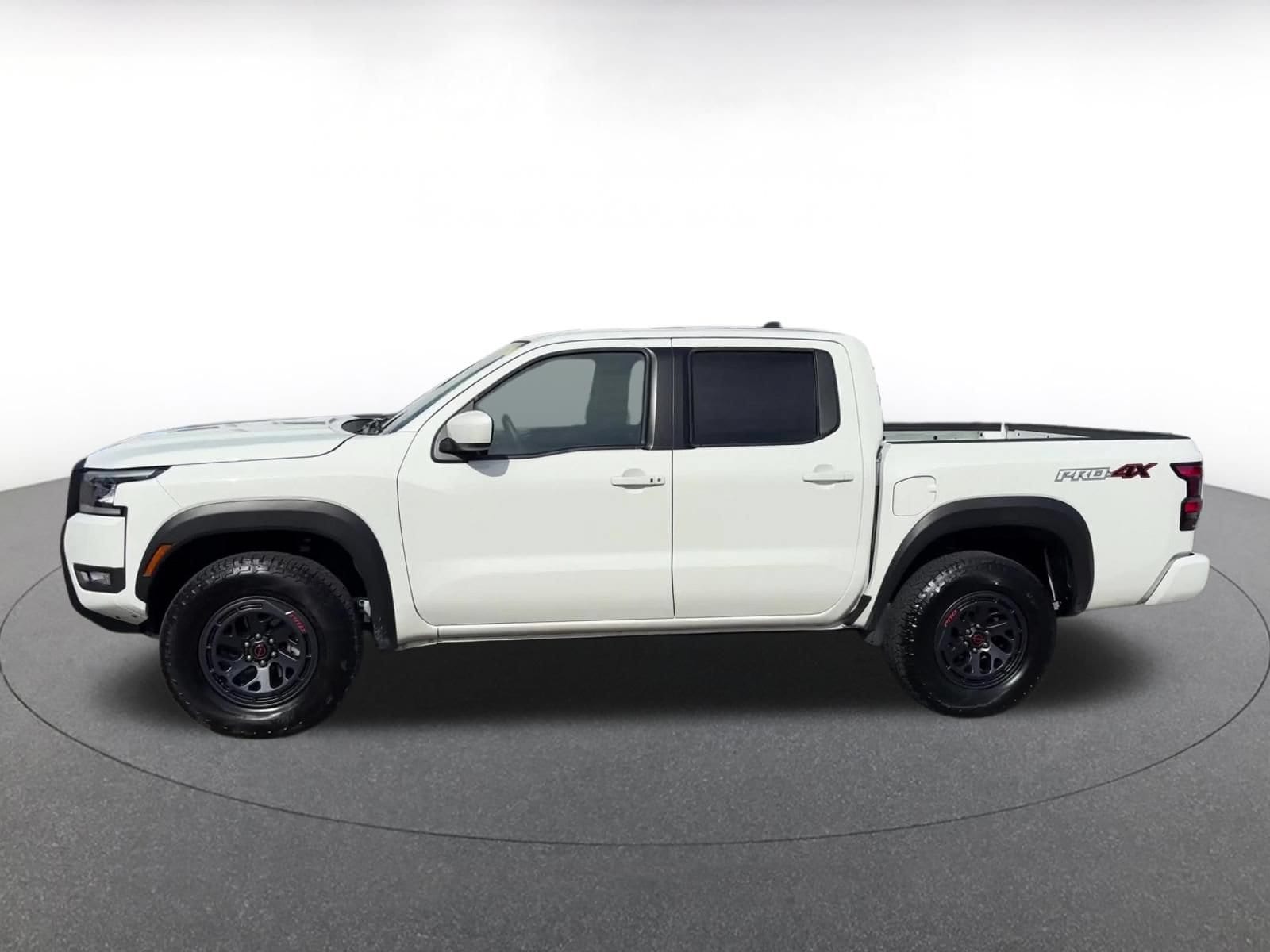 Thumbnail: 2026 Nissan Frontier - 8