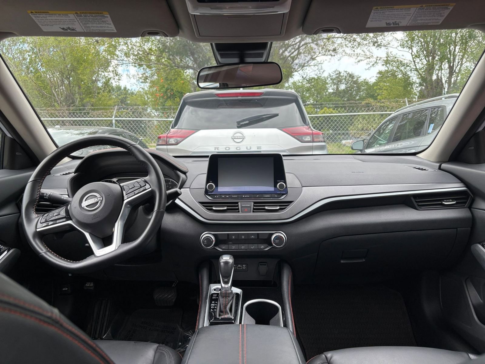 Thumbnail: 2025 Nissan Altima - 32