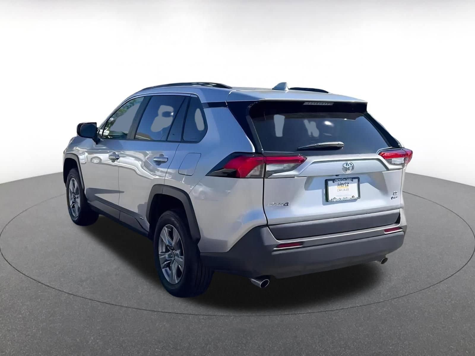 Thumbnail: 2025 Toyota RAV4 - 10