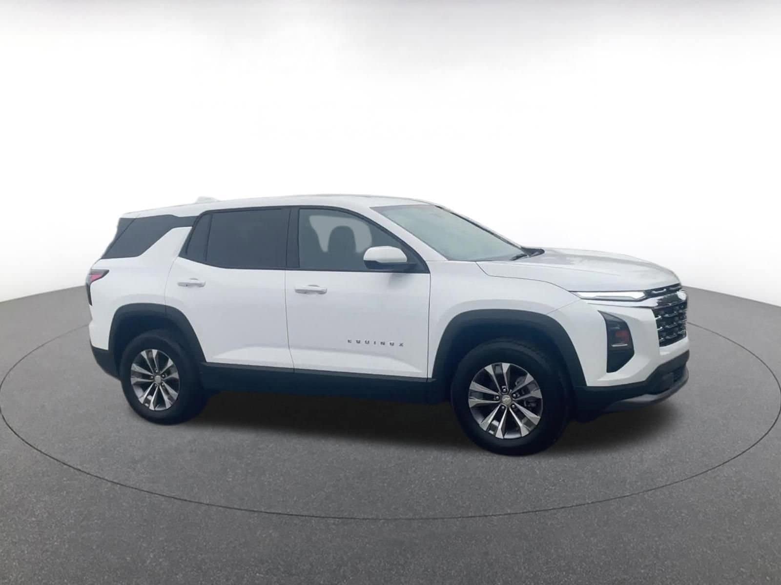 Thumbnail: 2025 Chevrolet Equinox - 1