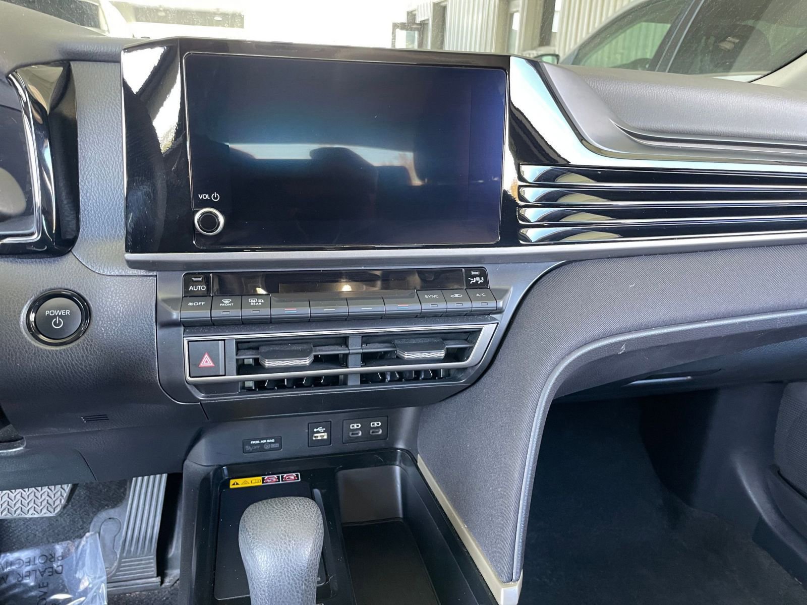 Thumbnail: 2025 Toyota Camry - 18