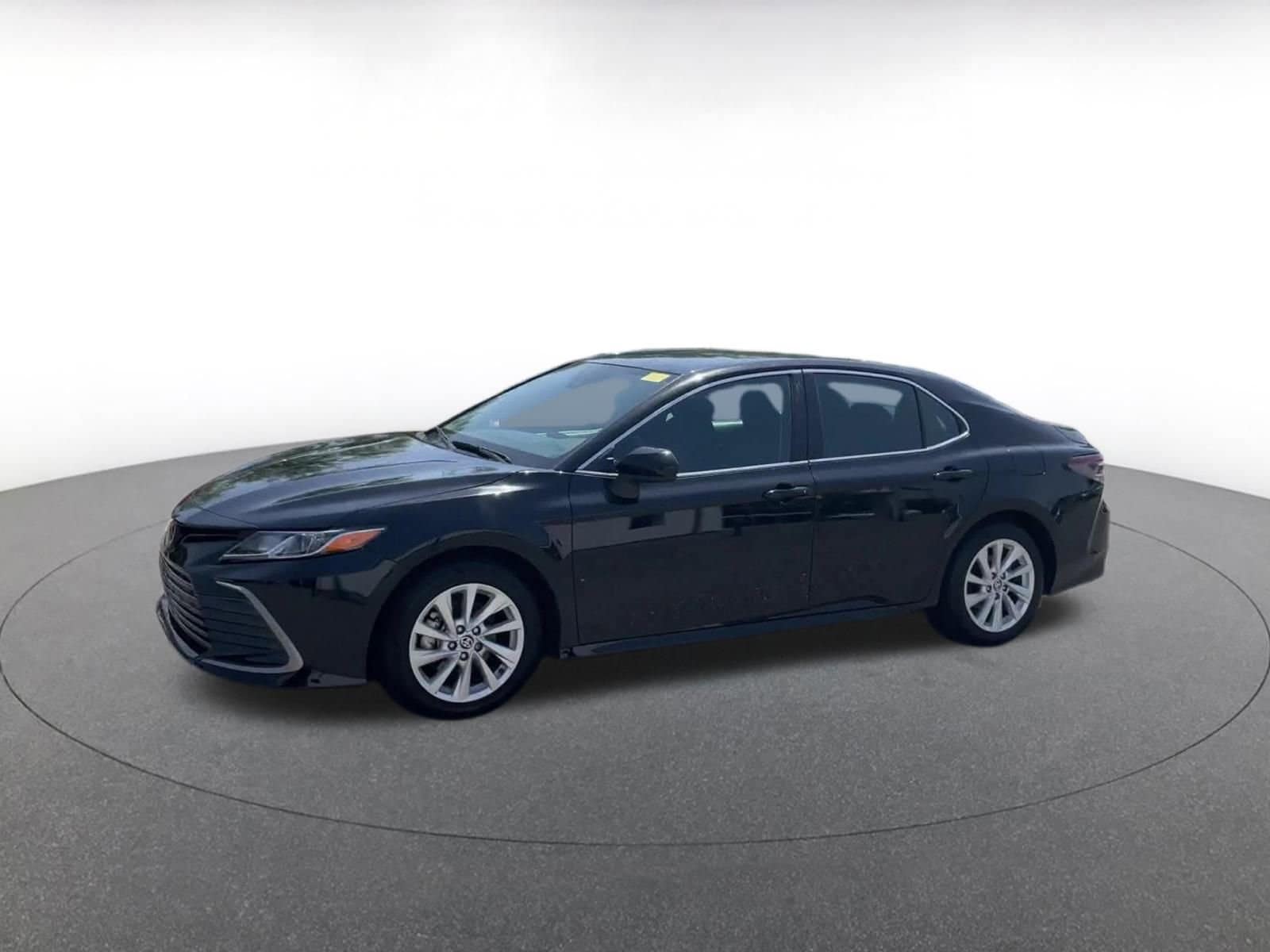 2024 Toyota Camry LE 5