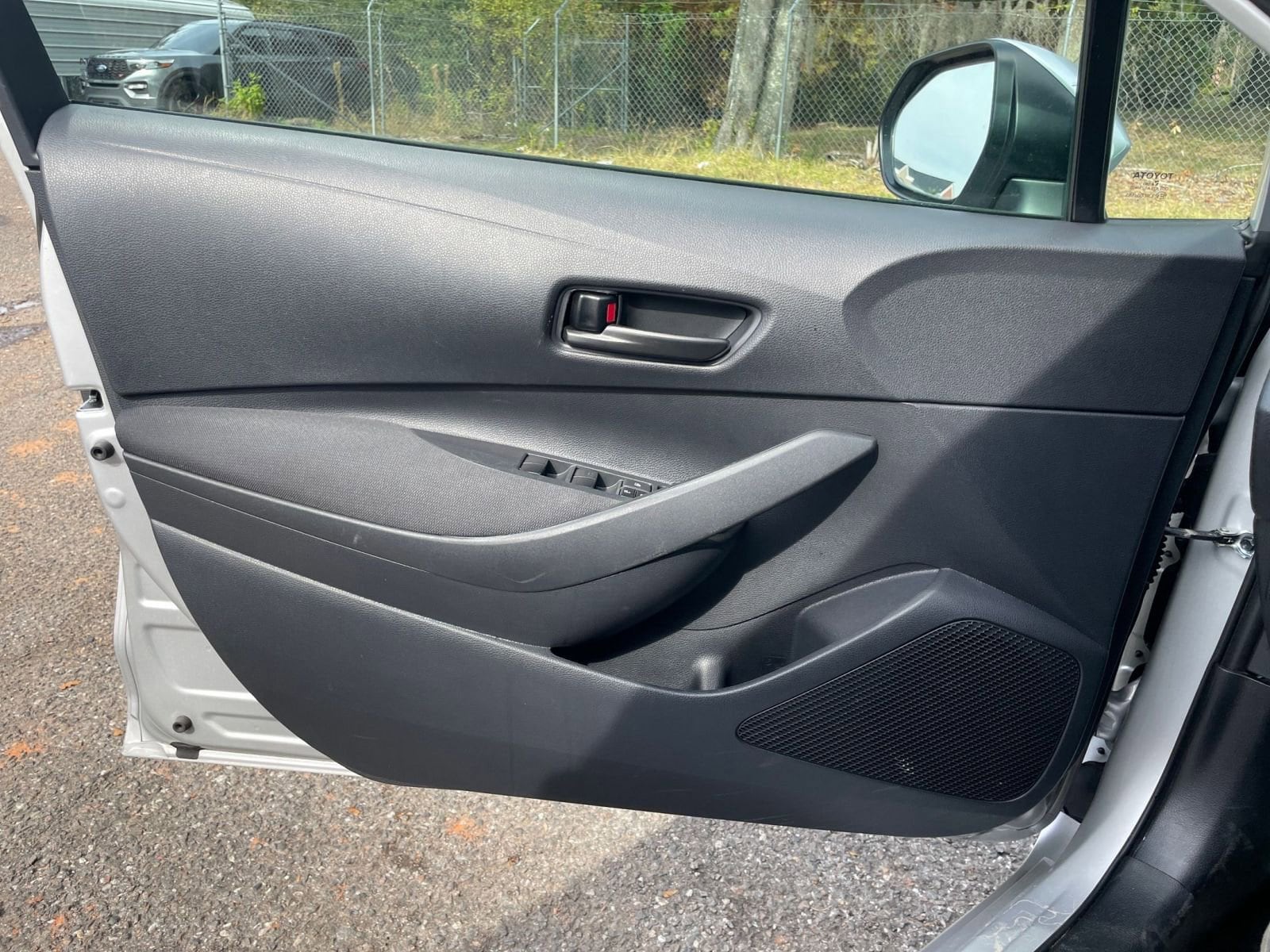 Thumbnail: 2025 Toyota Corolla - 20