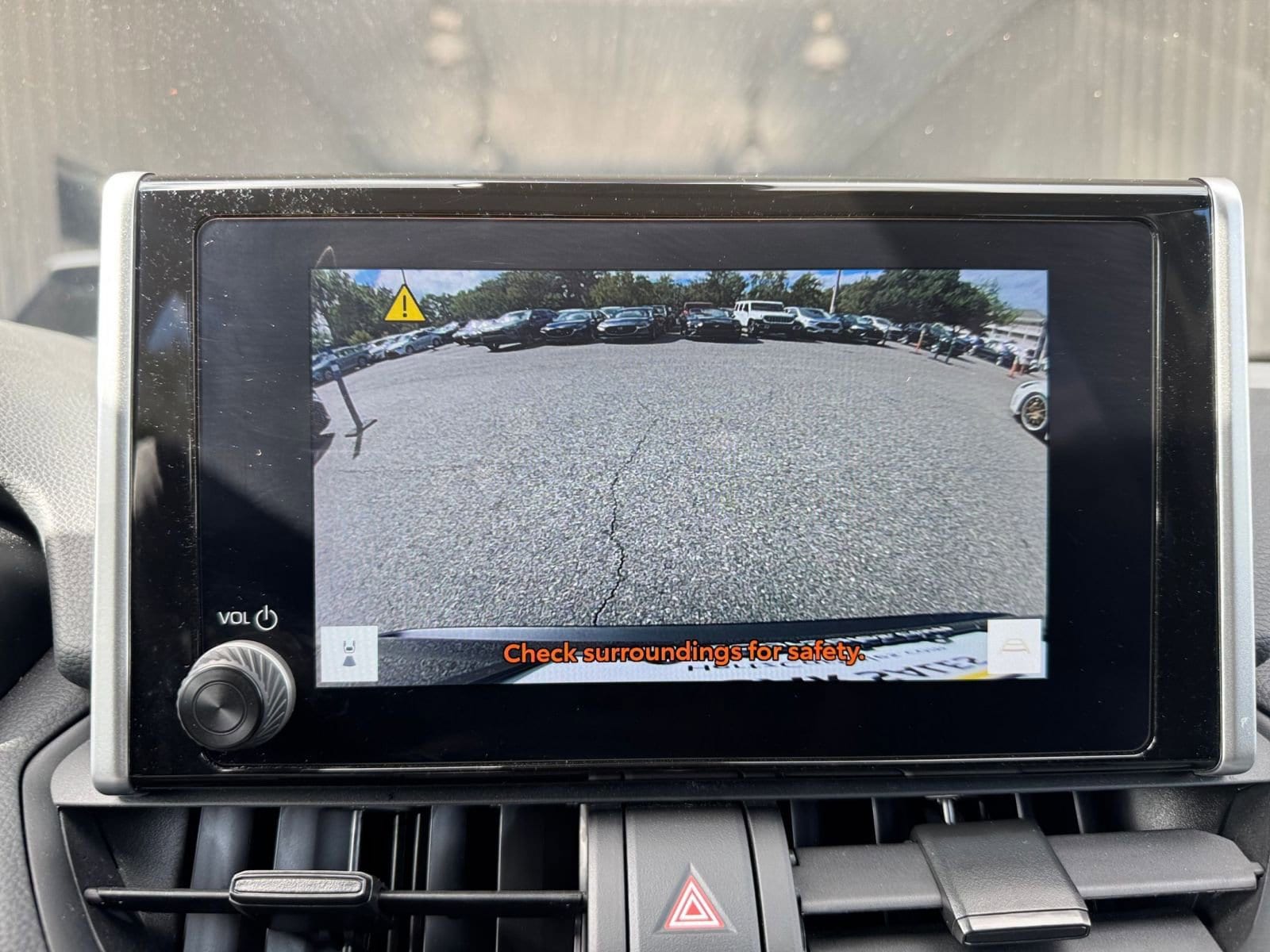 Thumbnail: 2025 Toyota RAV4 - 17