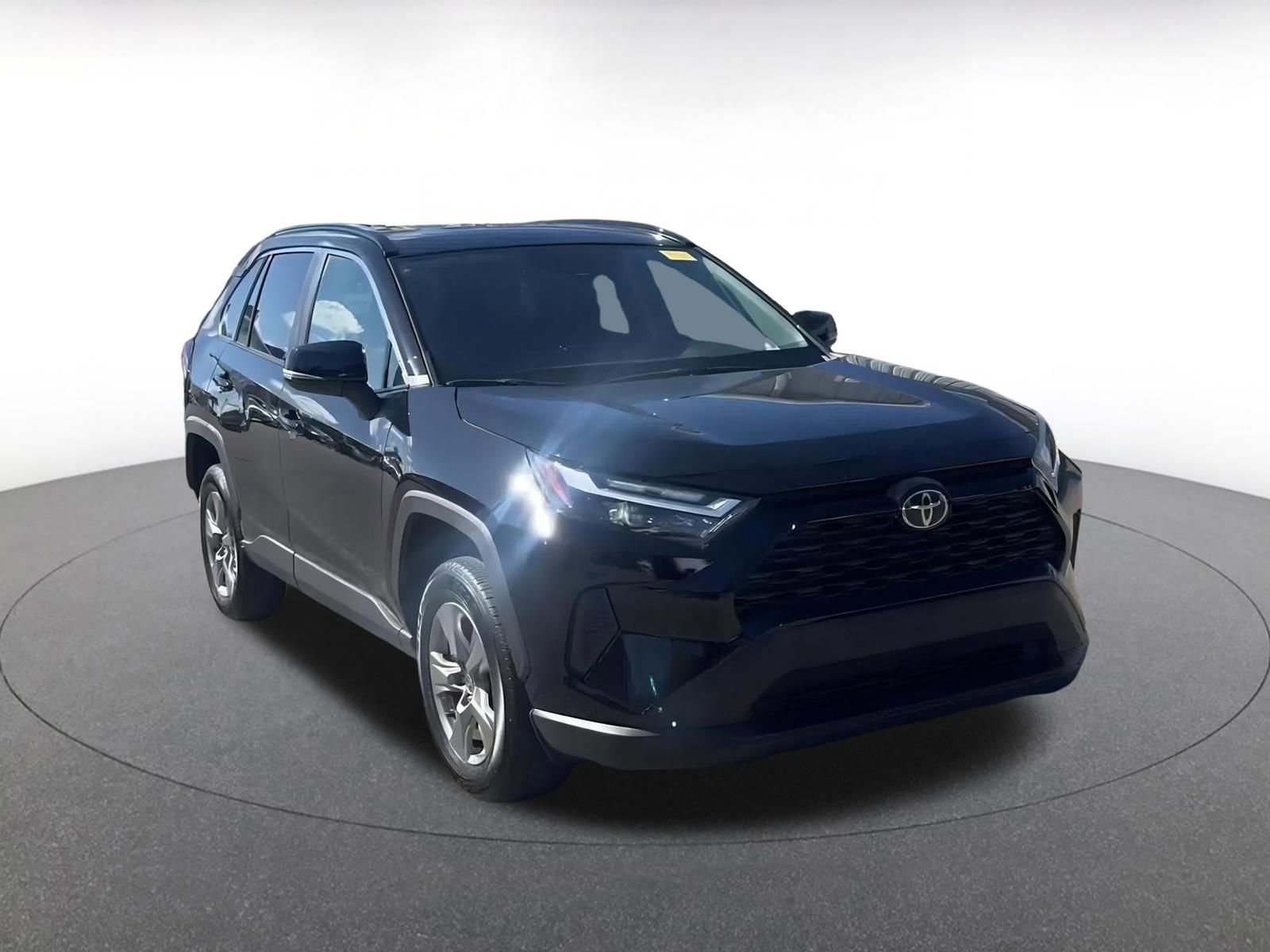 Thumbnail: 2025 Toyota RAV4 - 2