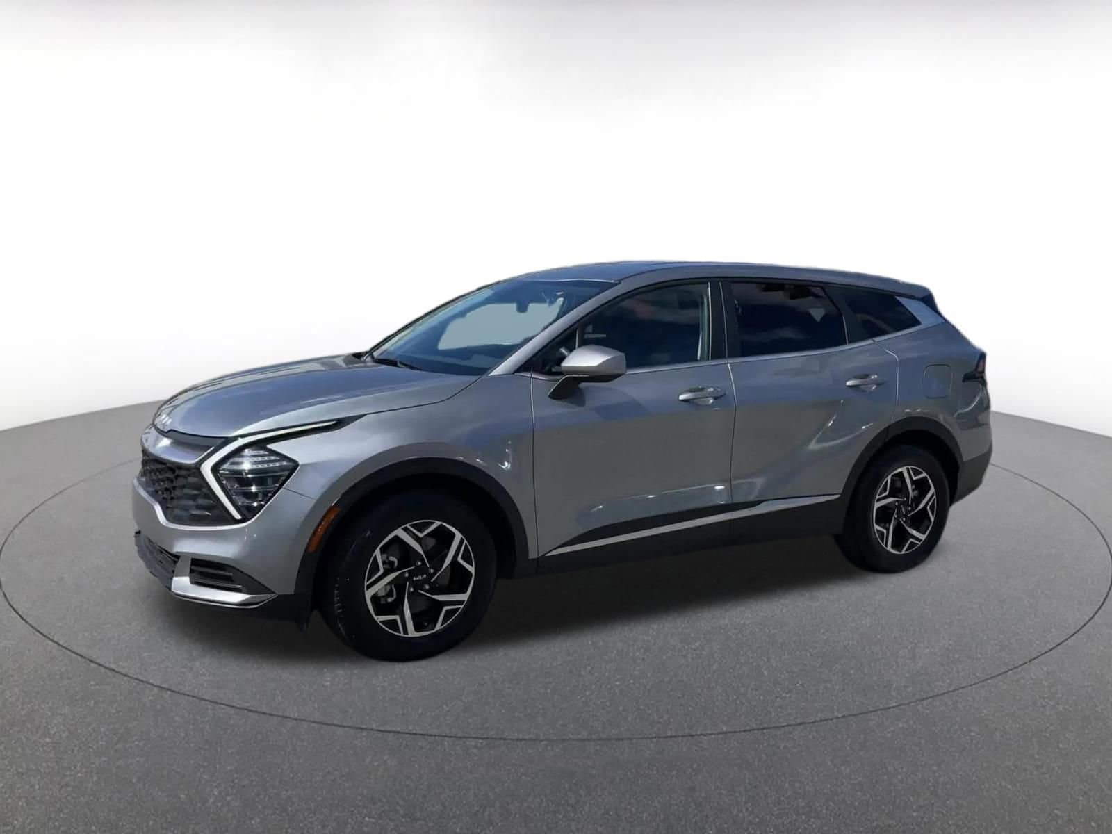 Thumbnail: 2025 Kia Sportage - 7