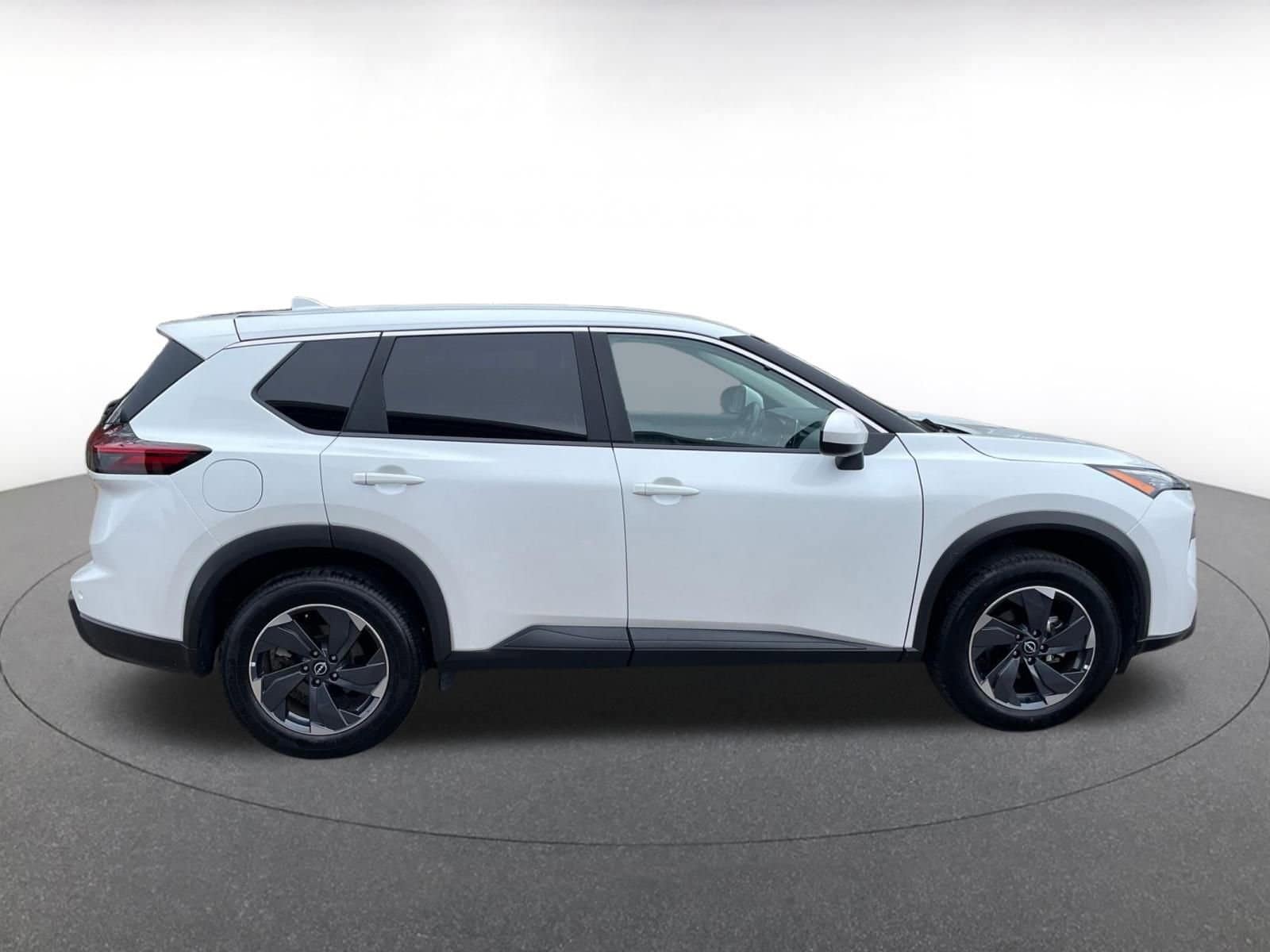 Thumbnail: 2025 Nissan Rogue - 15