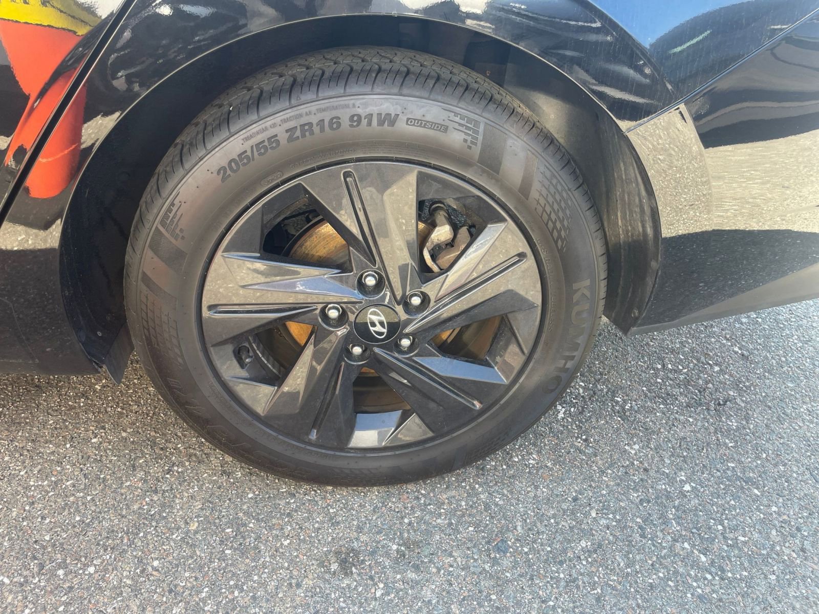 Thumbnail: 2023 Hyundai Elantra - 29