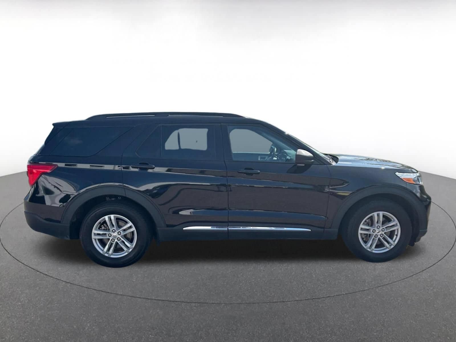 Thumbnail: 2024 Ford Explorer - 15