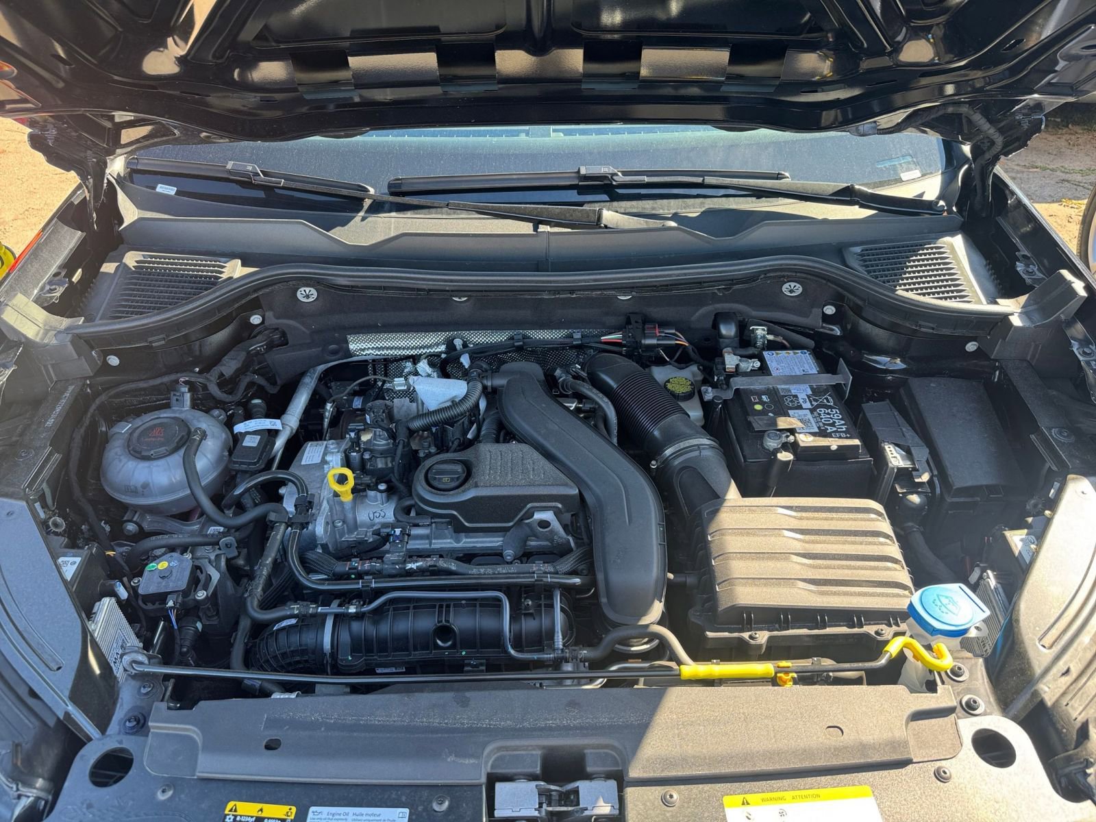 Thumbnail: 2025 Volkswagen Taos - 32