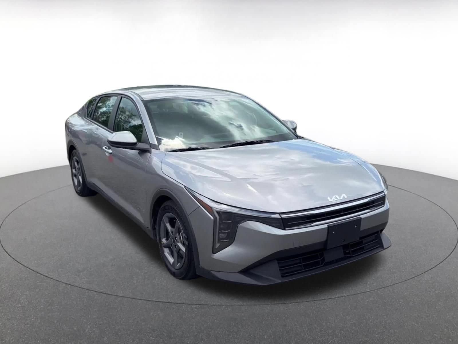 Thumbnail: 2025 Kia K4 - 2